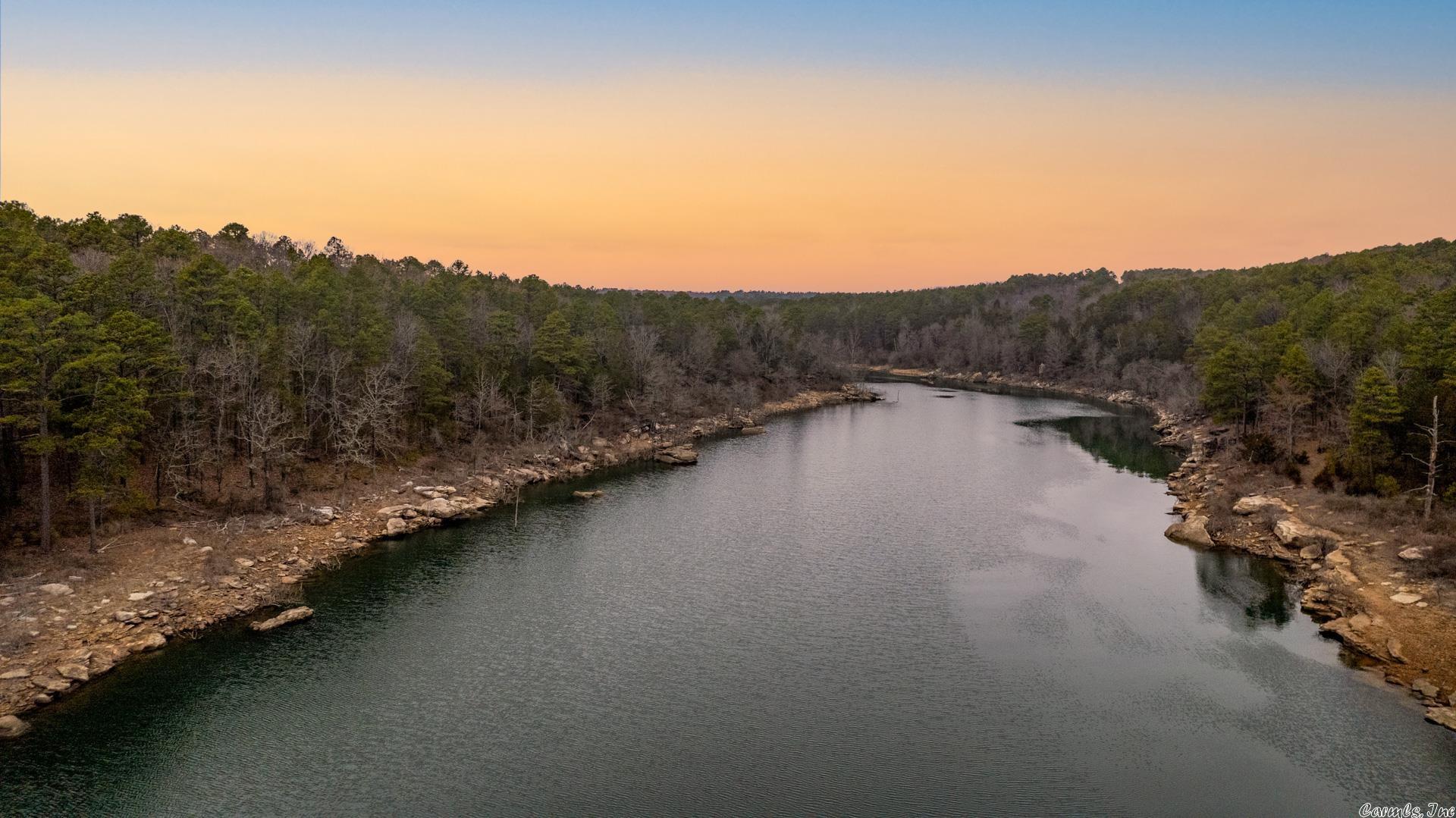 SMITH SEQUOIA - Residential