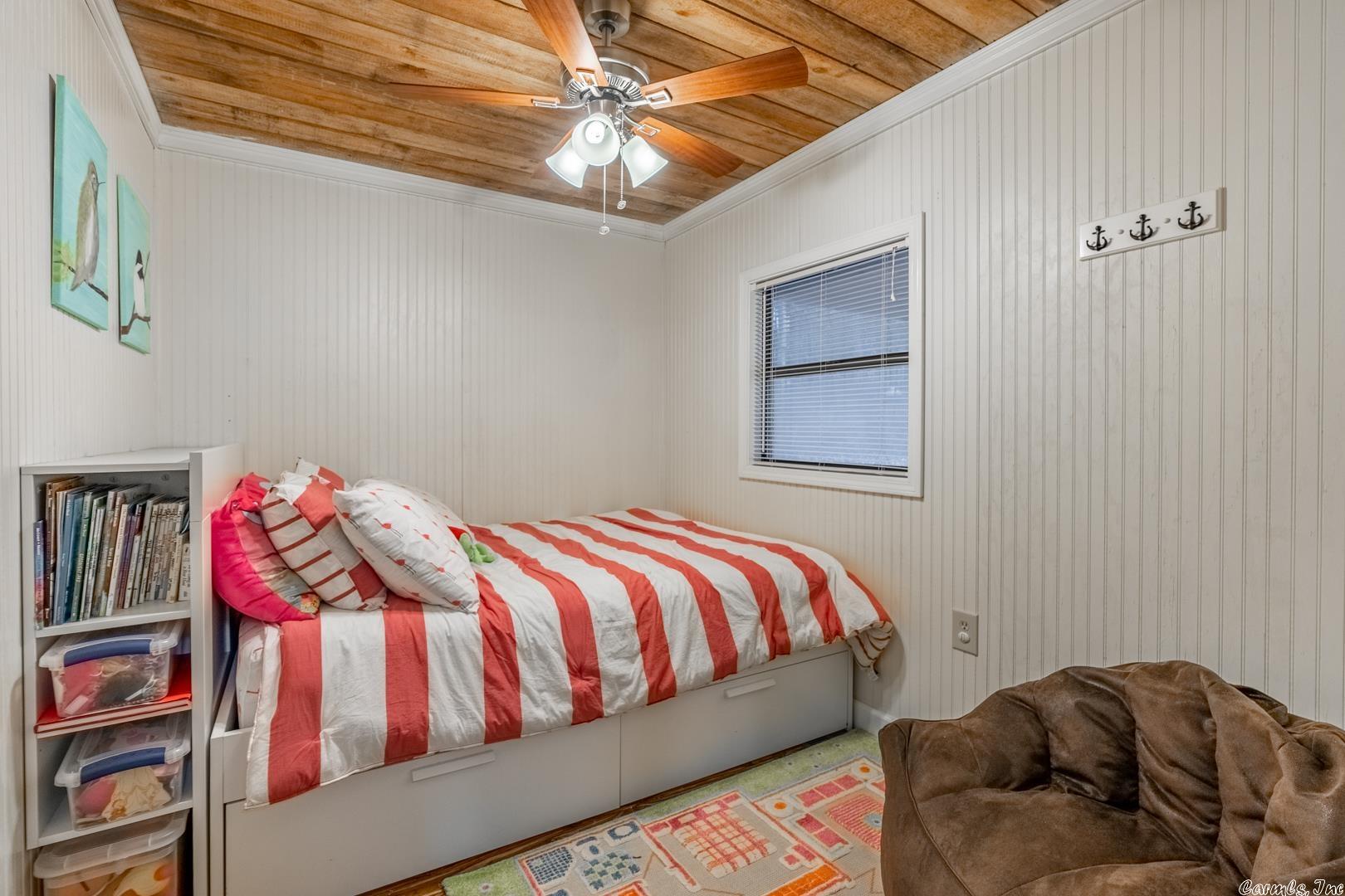 SMITH SEQUOIA - Residential