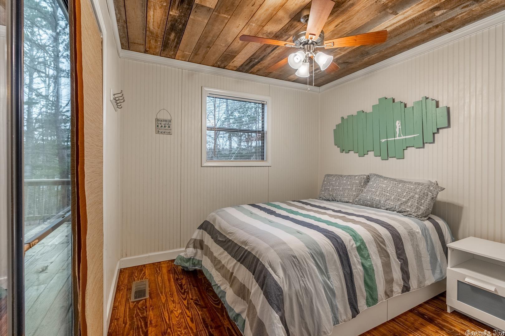 SMITH SEQUOIA - Residential