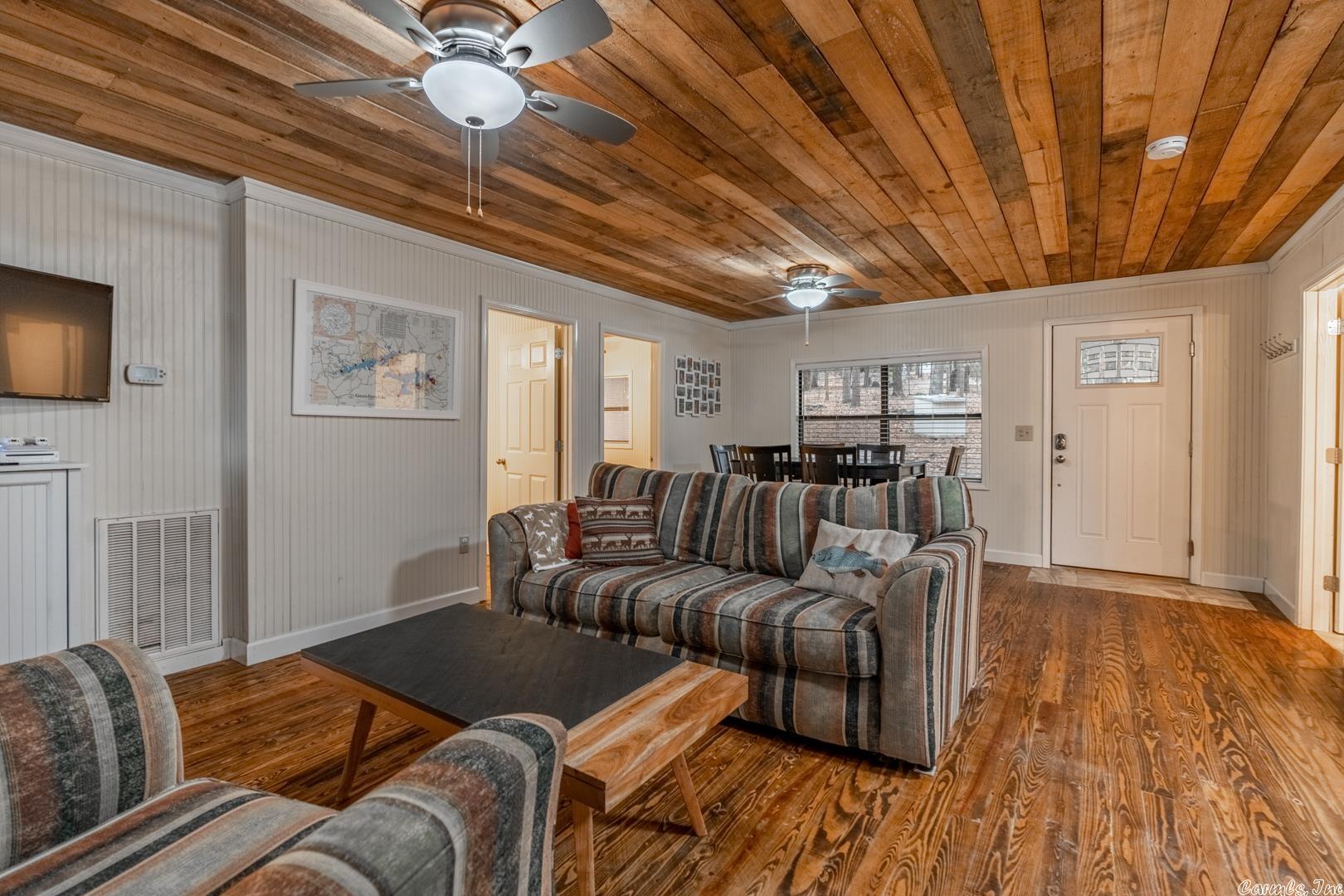 SMITH SEQUOIA - Residential