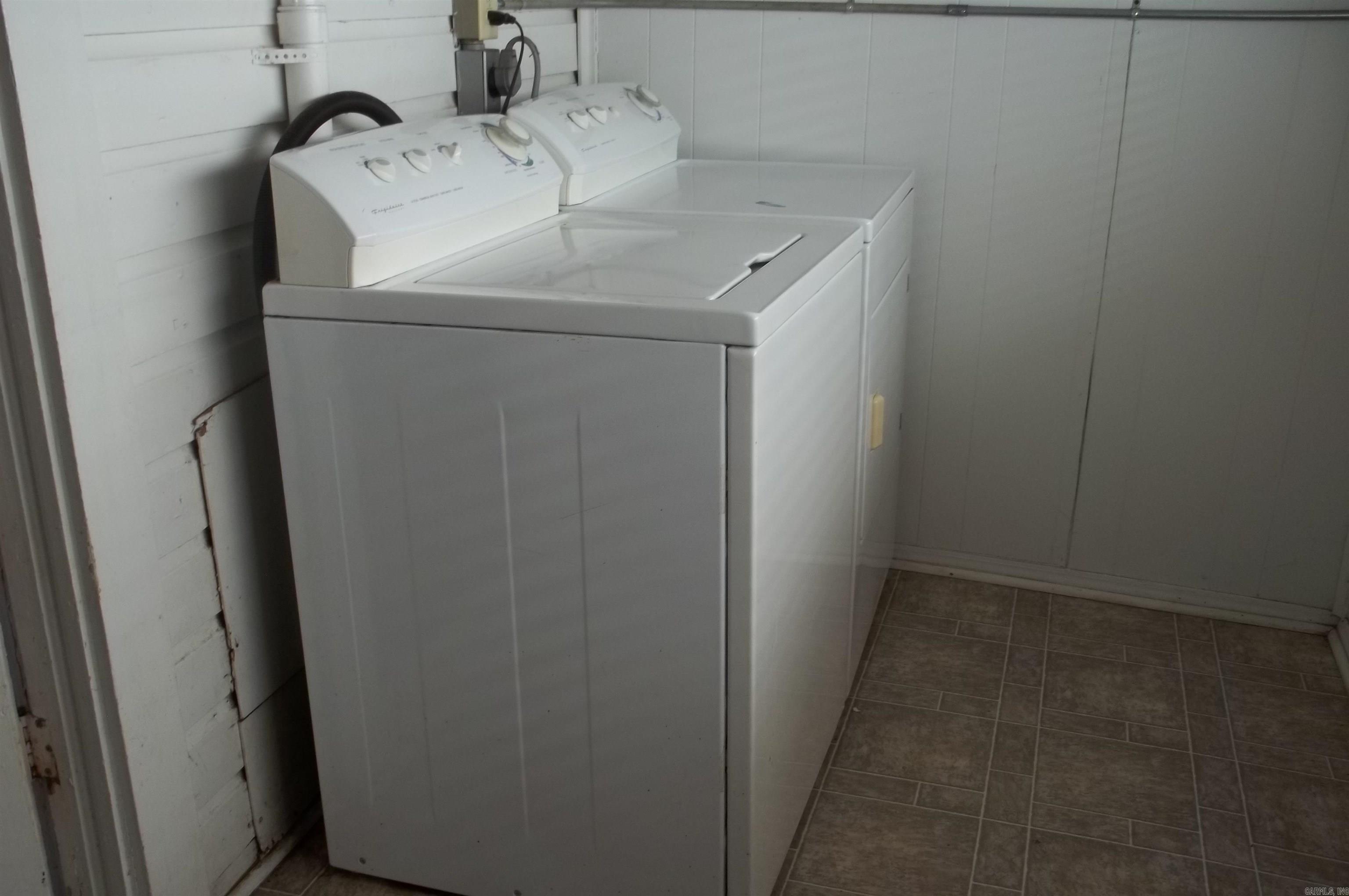 ST JOHNS - Residential