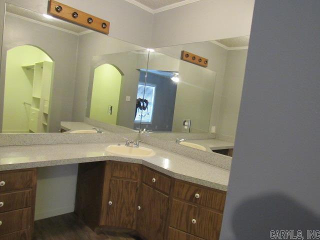 ALEXANDER HEIGHTS - Residential