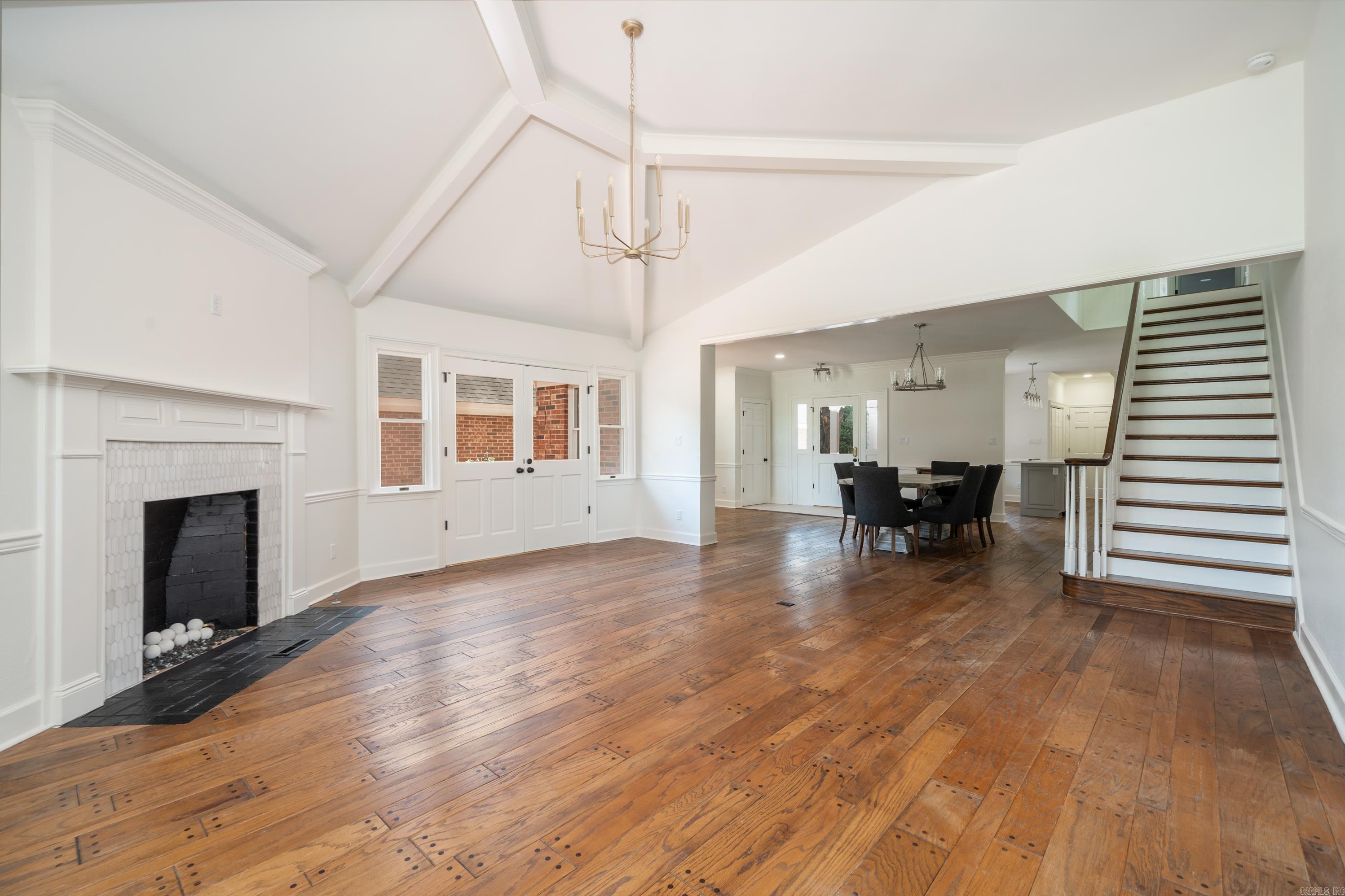 STRATFORD GREEN - Residential