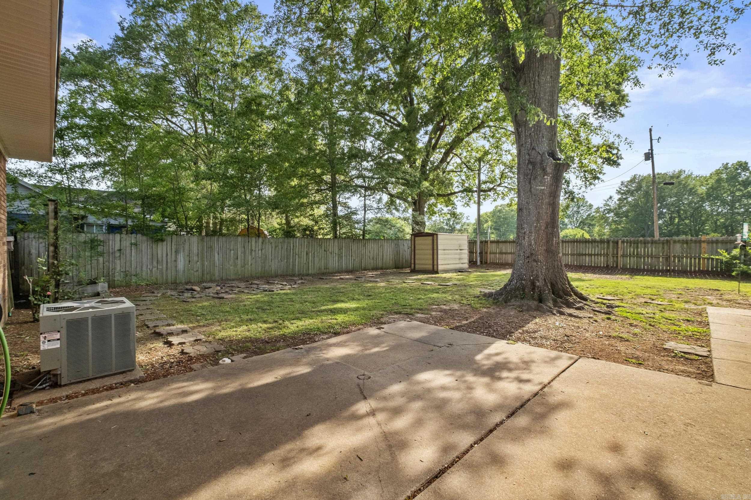 LAUREL HEIGHTS ADD - Residential