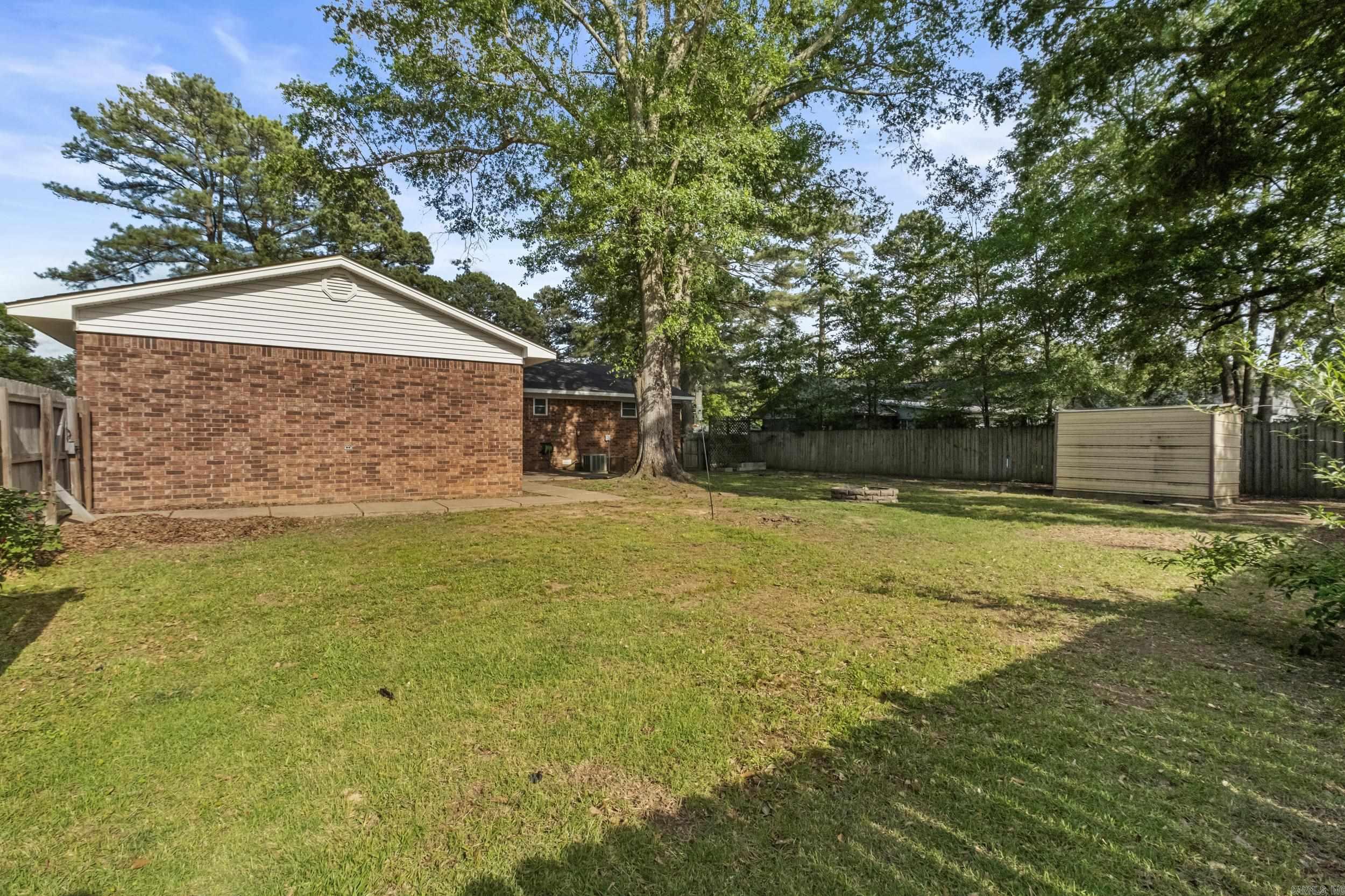LAUREL HEIGHTS ADD - Residential