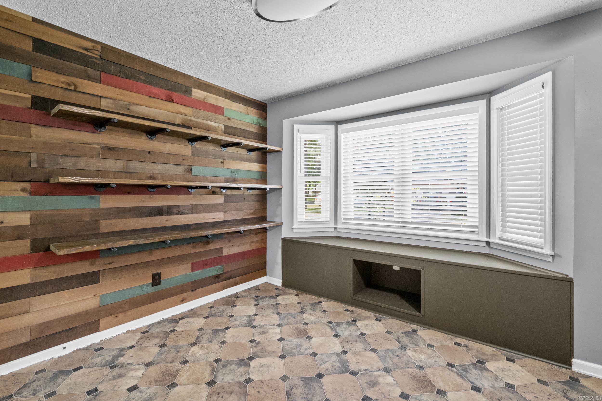 LAUREL HEIGHTS ADD - Residential