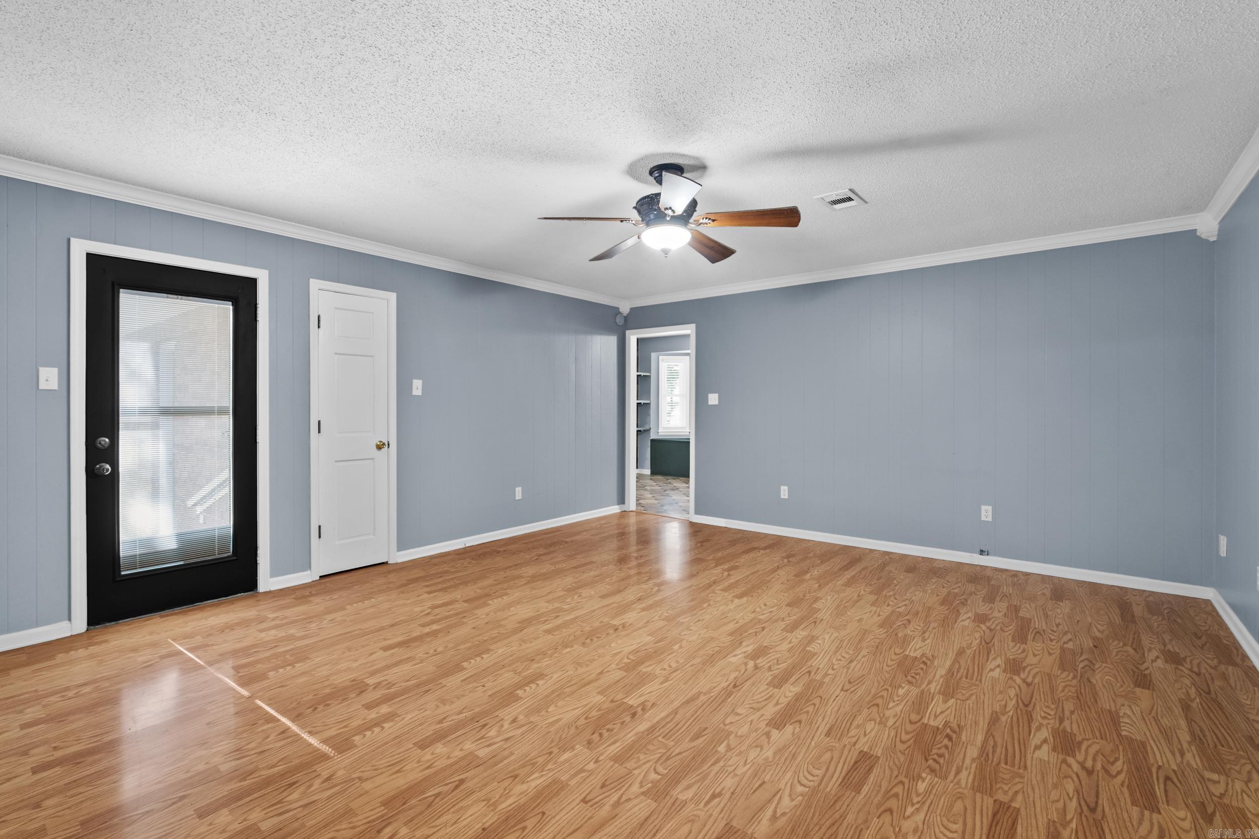 LAUREL HEIGHTS ADD - Residential