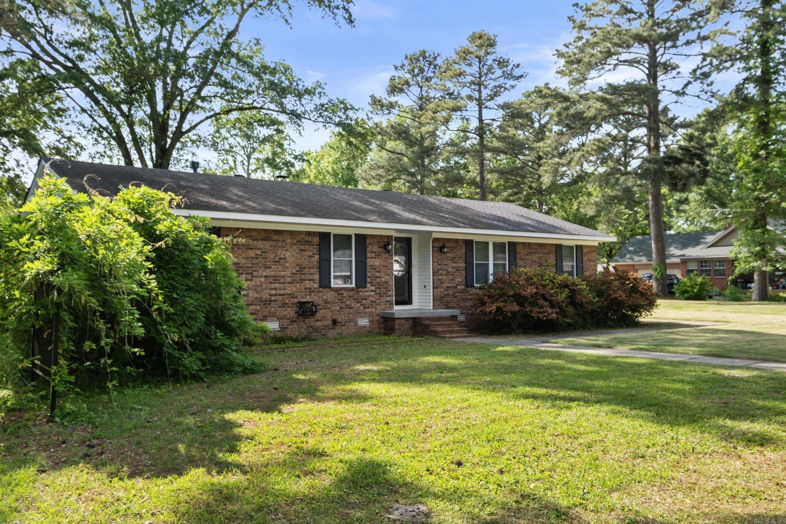 LAUREL HEIGHTS ADD - Residential