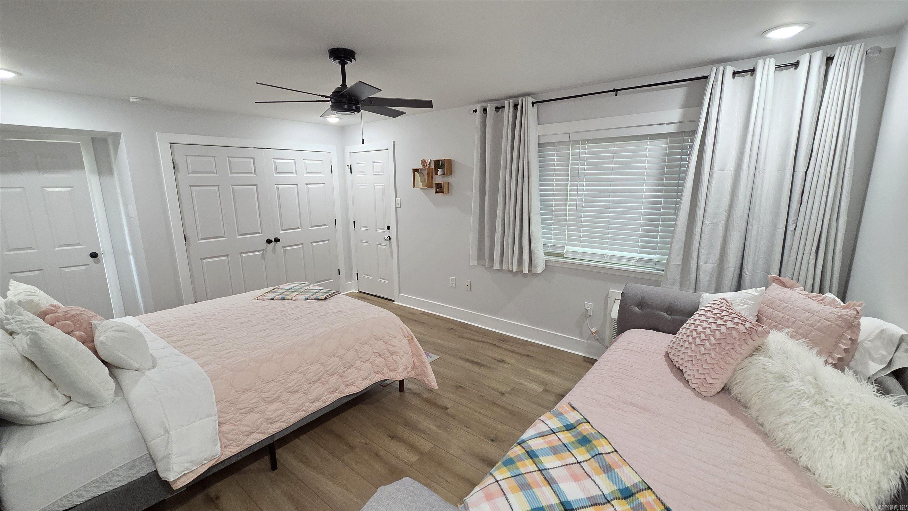 CLIFFSIDE LODGE - Residential