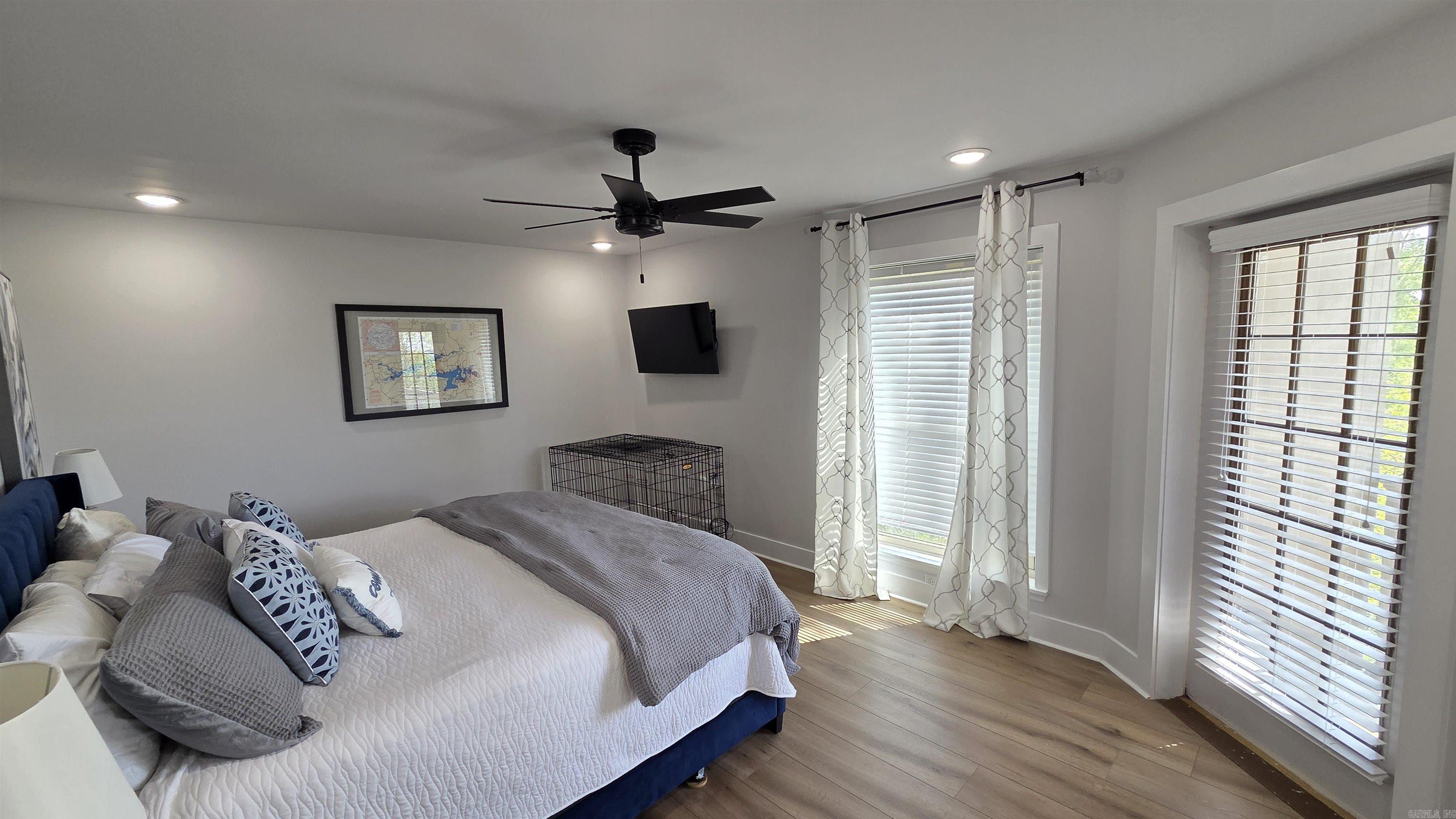 CLIFFSIDE LODGE - Residential