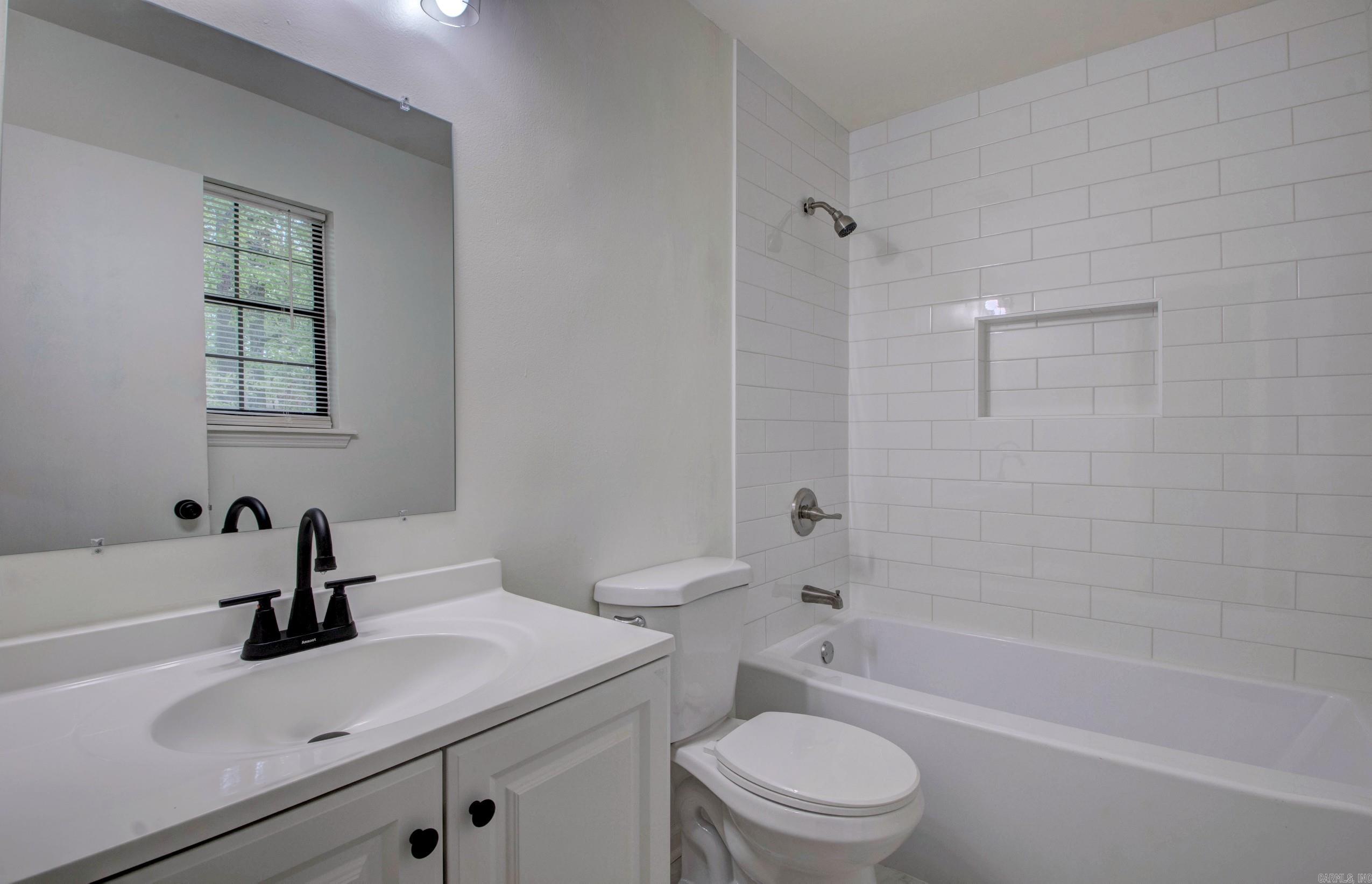 OTTER CREEK COMMUNITY - Residential