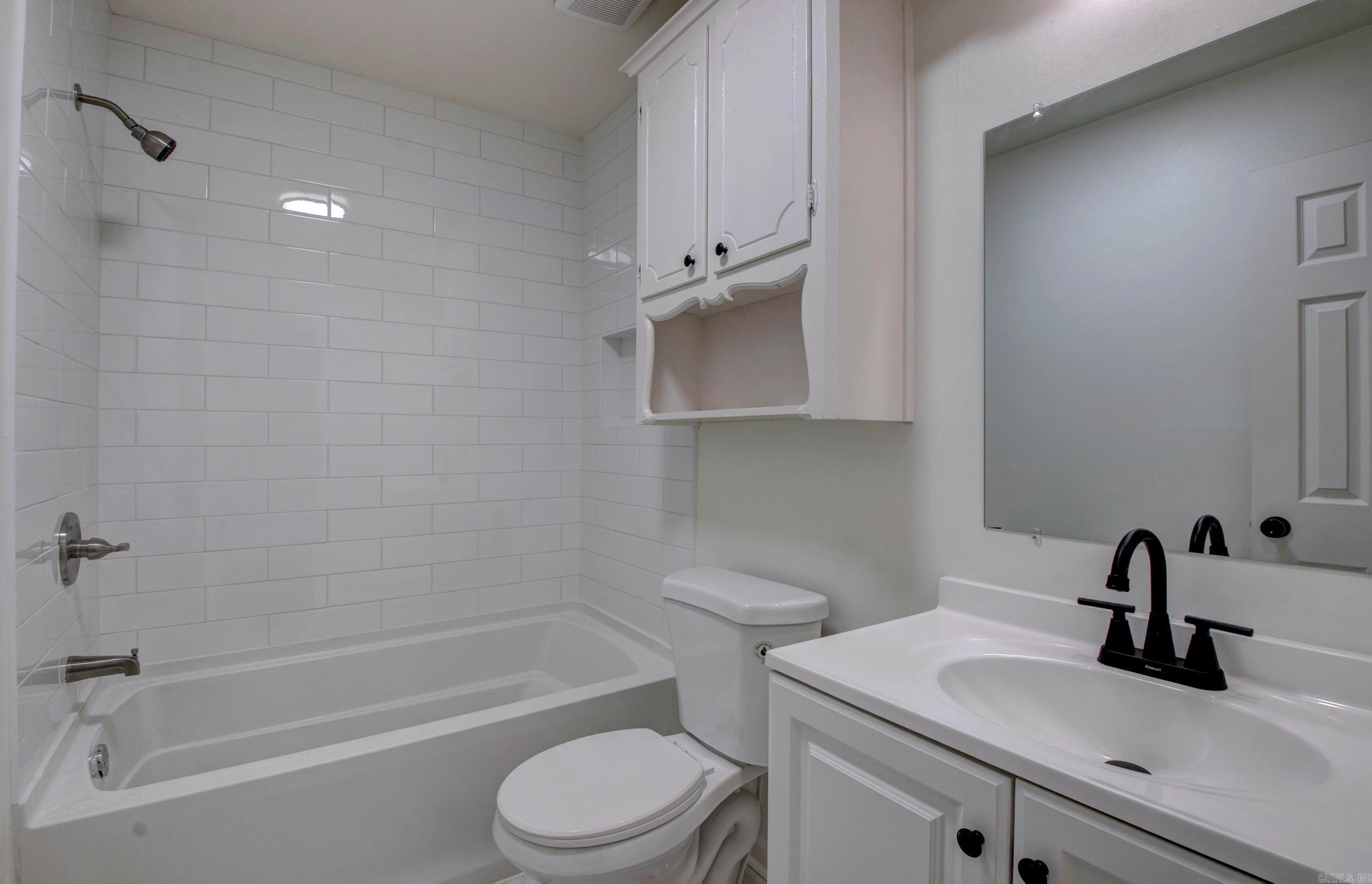 OTTER CREEK COMMUNITY - Residential