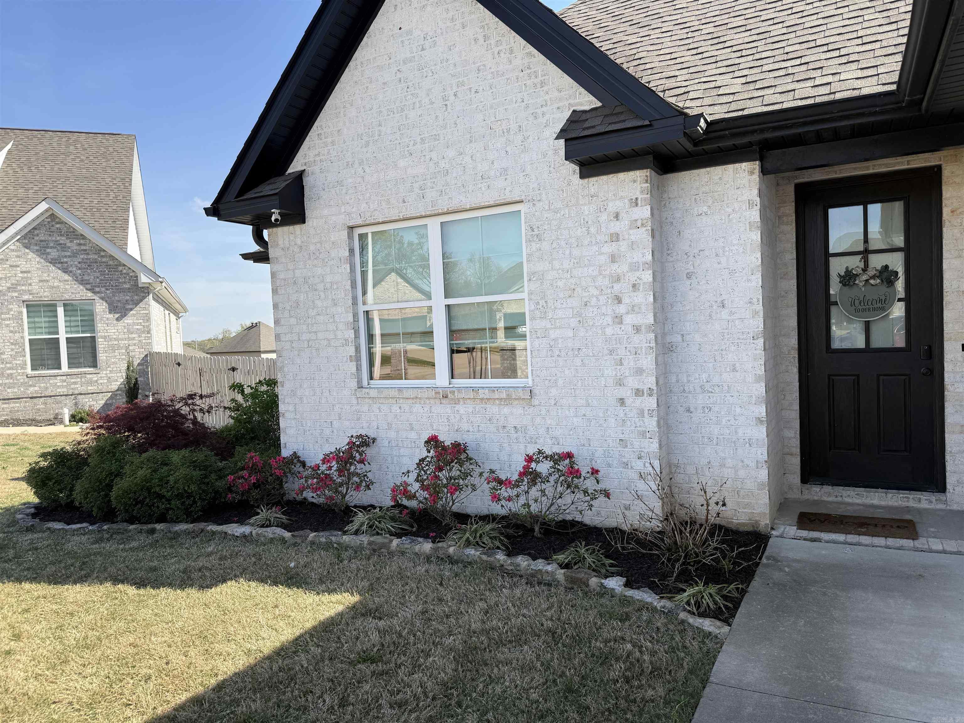 TWIN OAKS - Residential