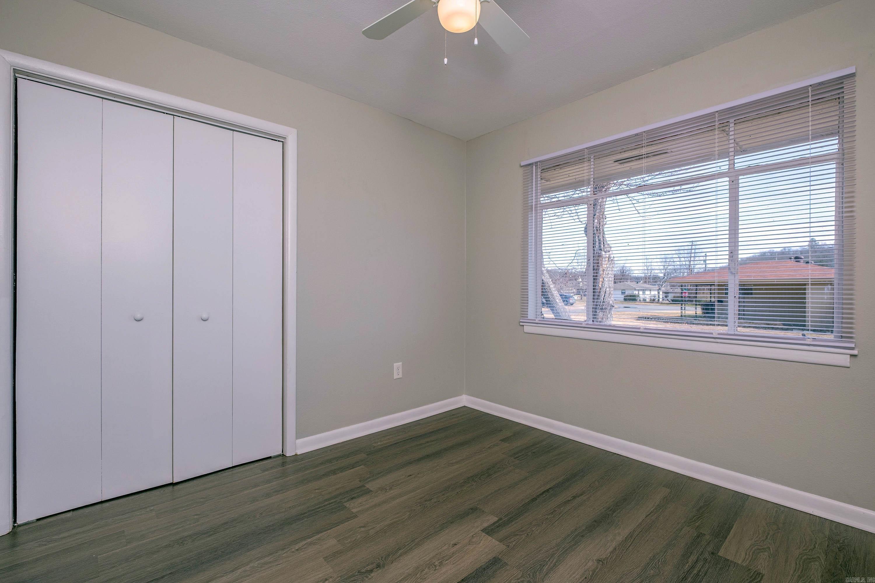 RANCH ESTATE - Residential