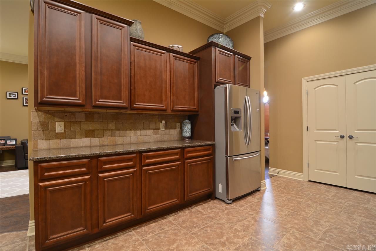 COUNTRY CLUB OF ARK THE - Residential