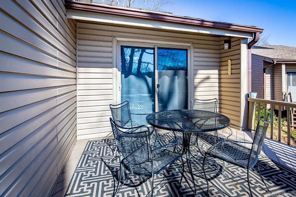 Country Club Ridge Town - Residential