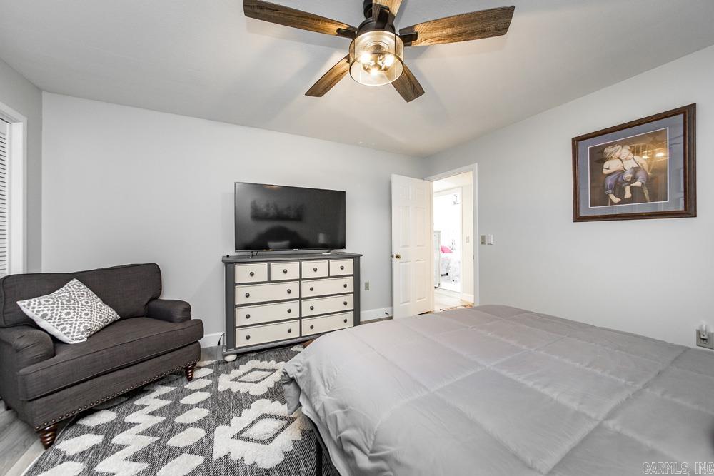 Country Club Ridge Town - Residential