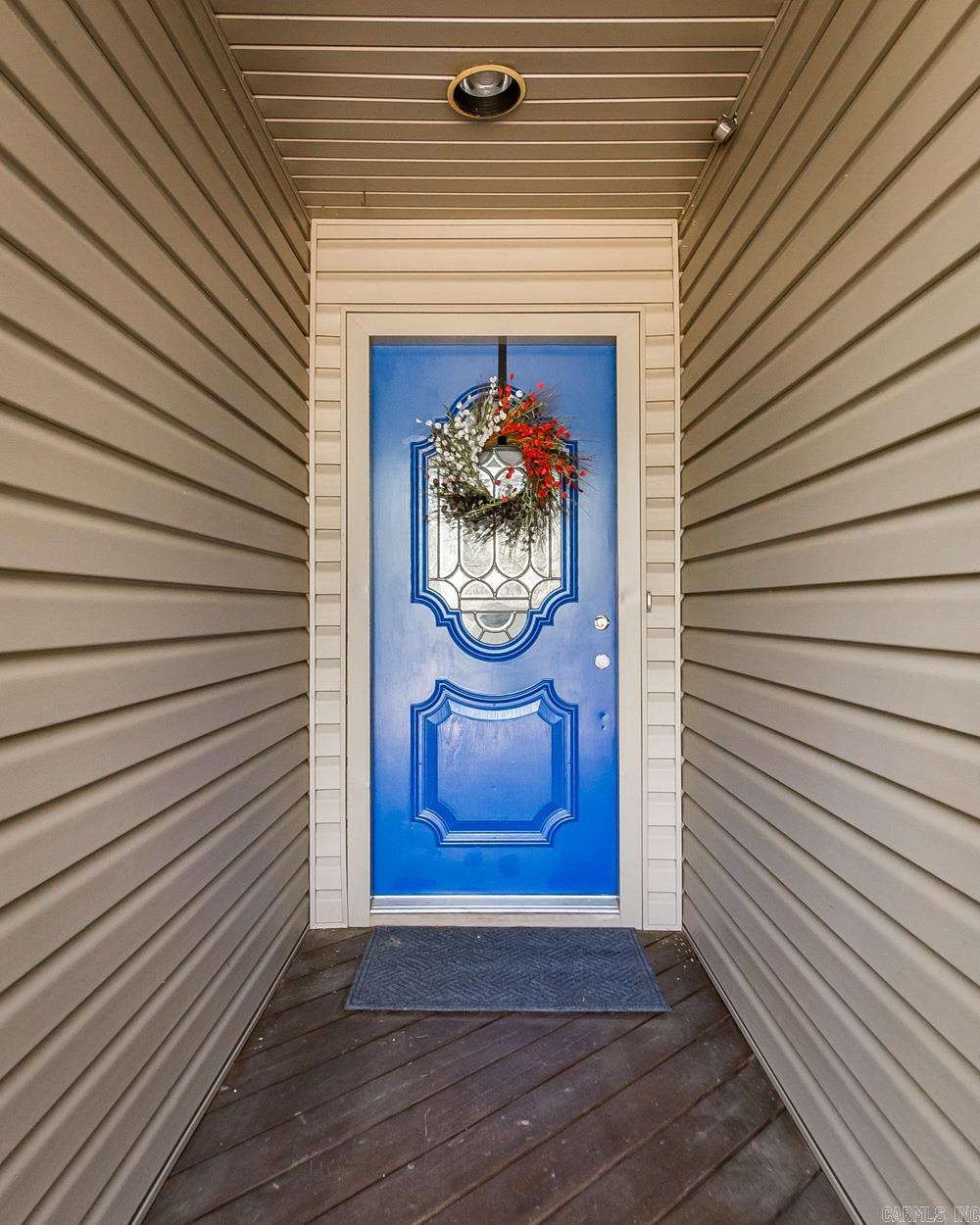 Country Club Ridge Town - Residential