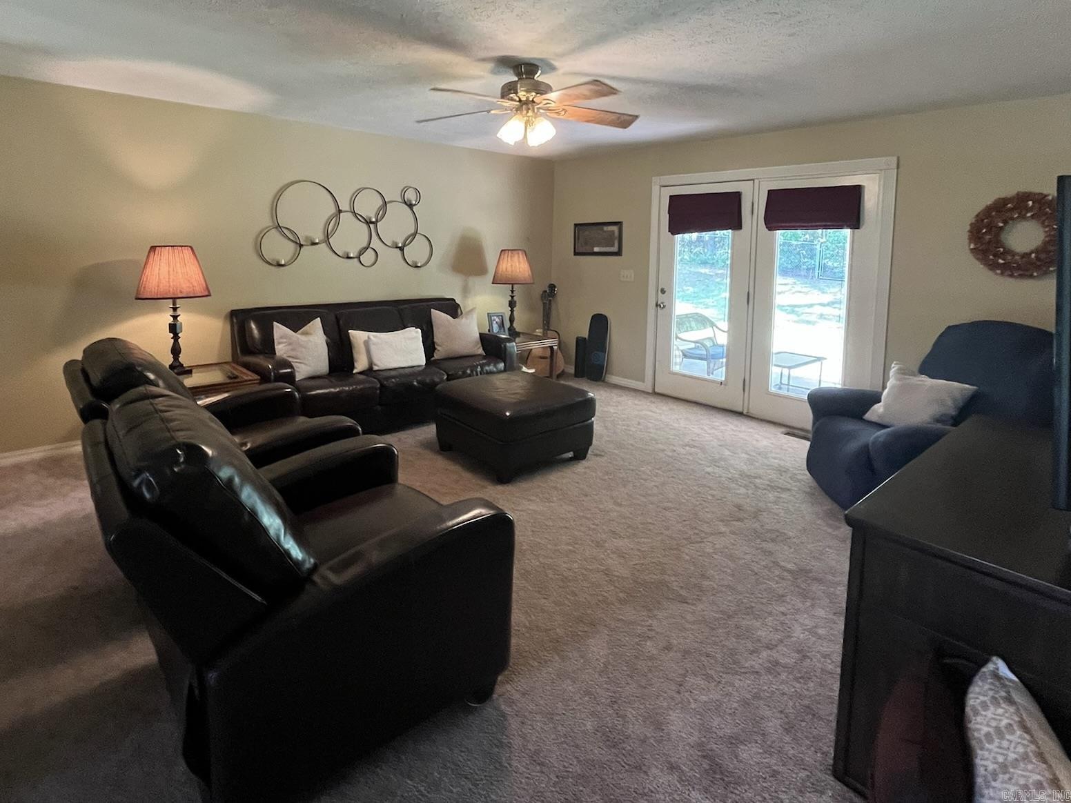 WILDWOOD ESTATES - Residential