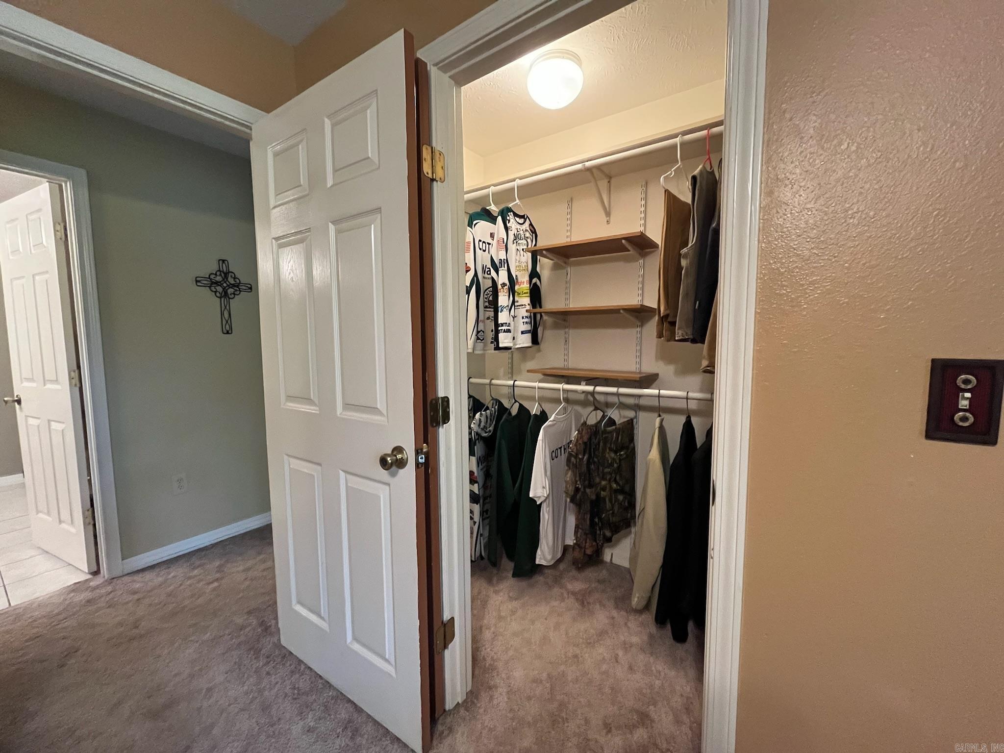 WILDWOOD ESTATES - Residential