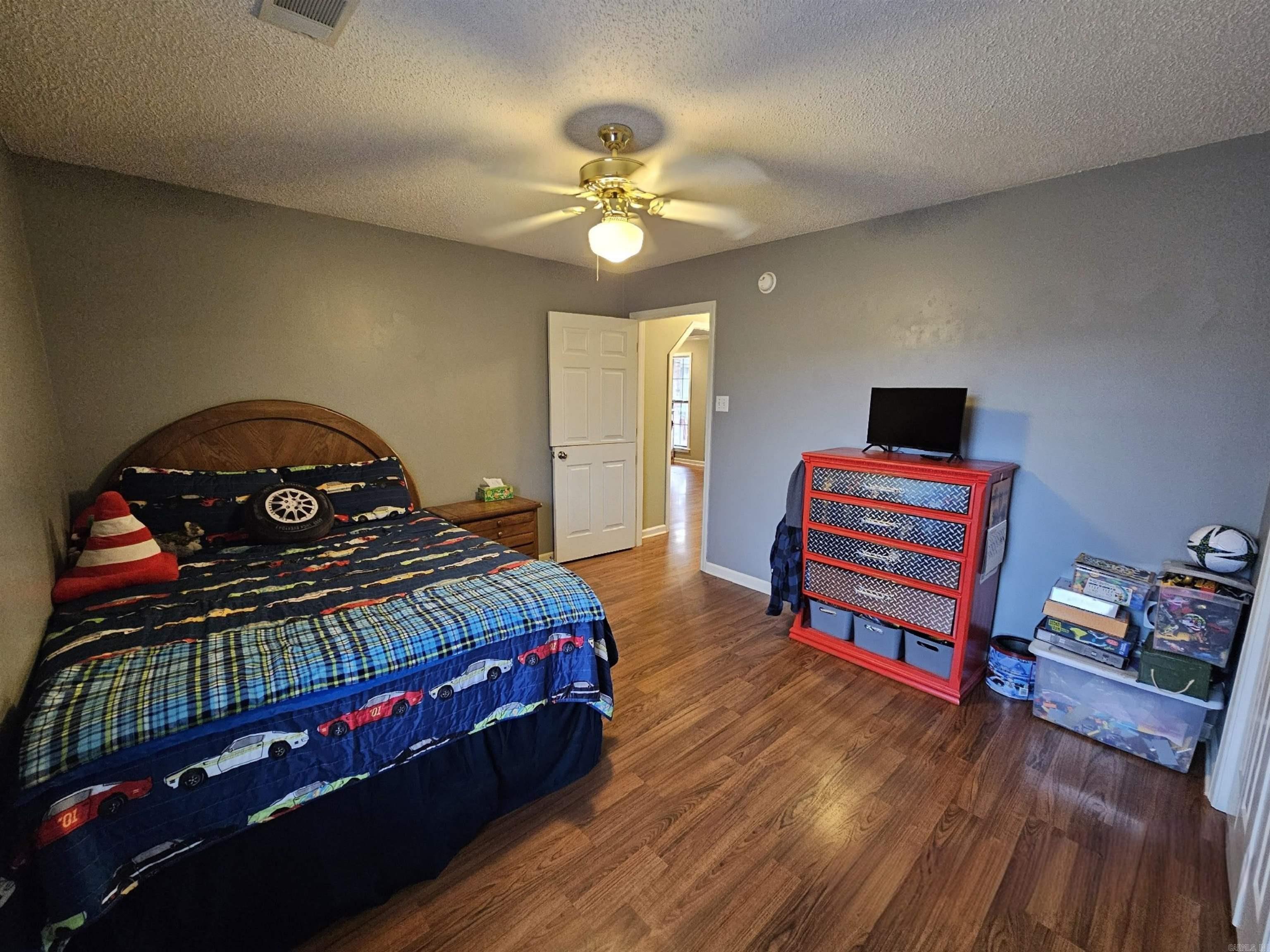 HEIGHTS - Residential