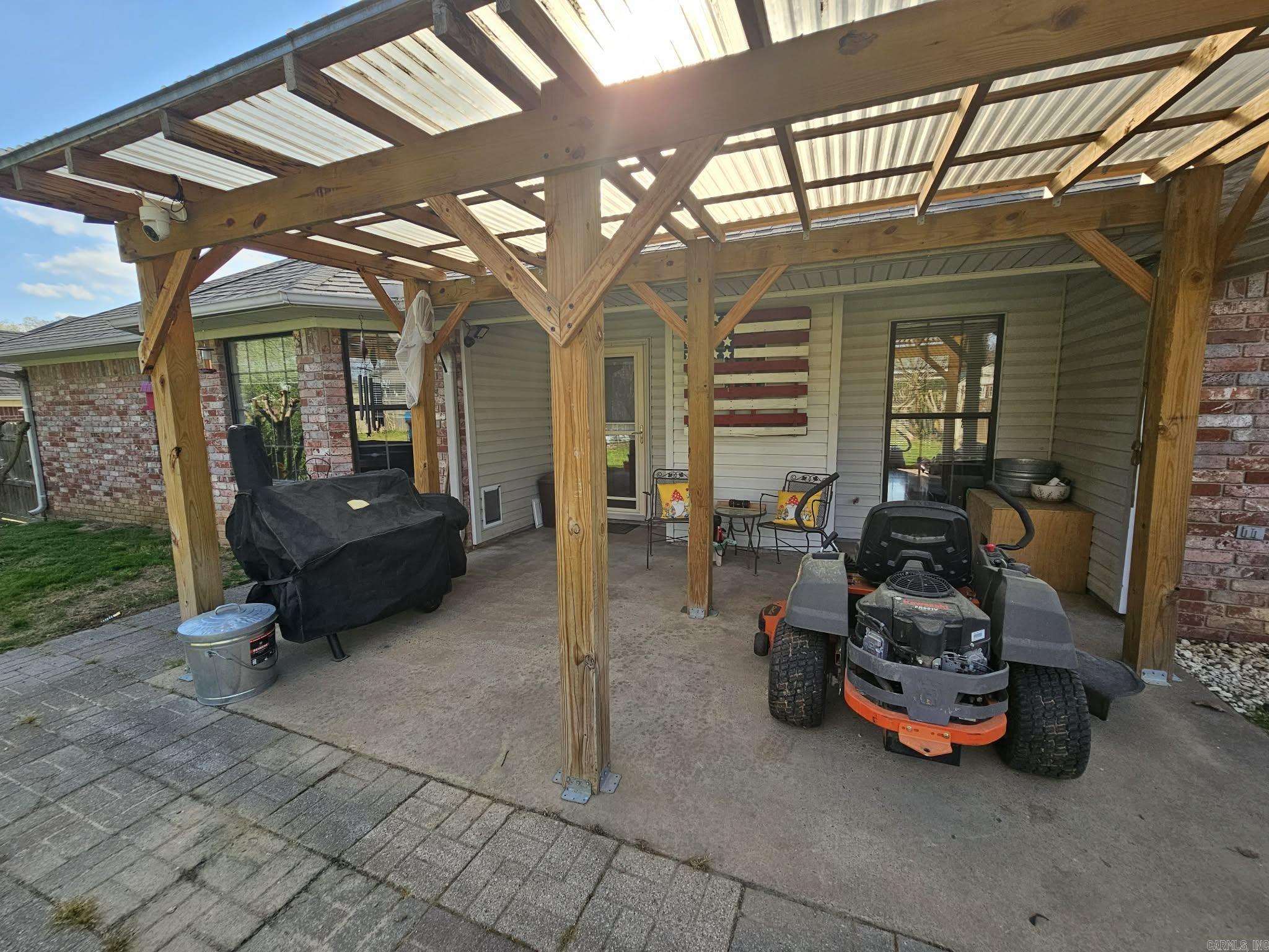 HEIGHTS - Residential