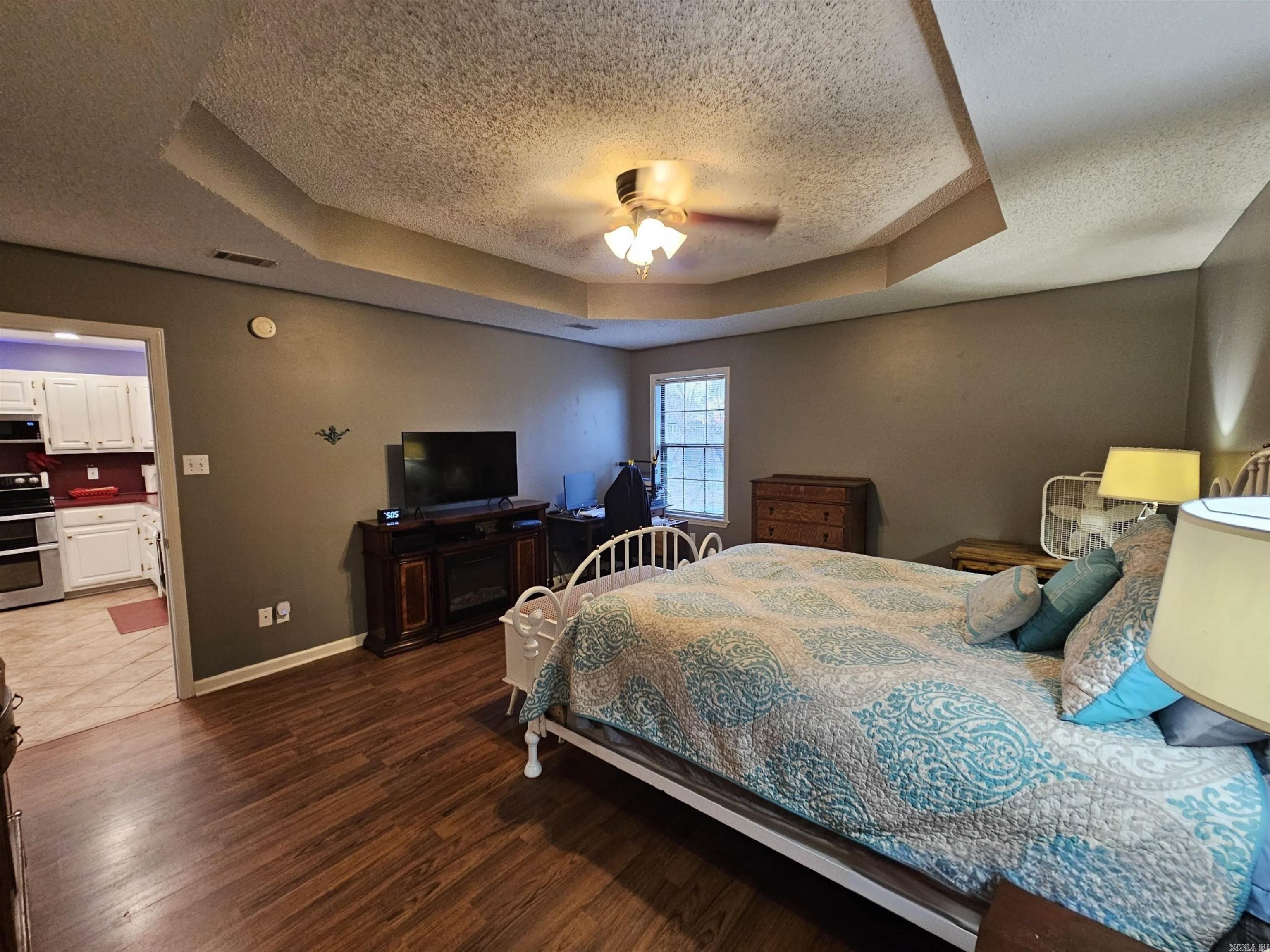 HEIGHTS - Residential