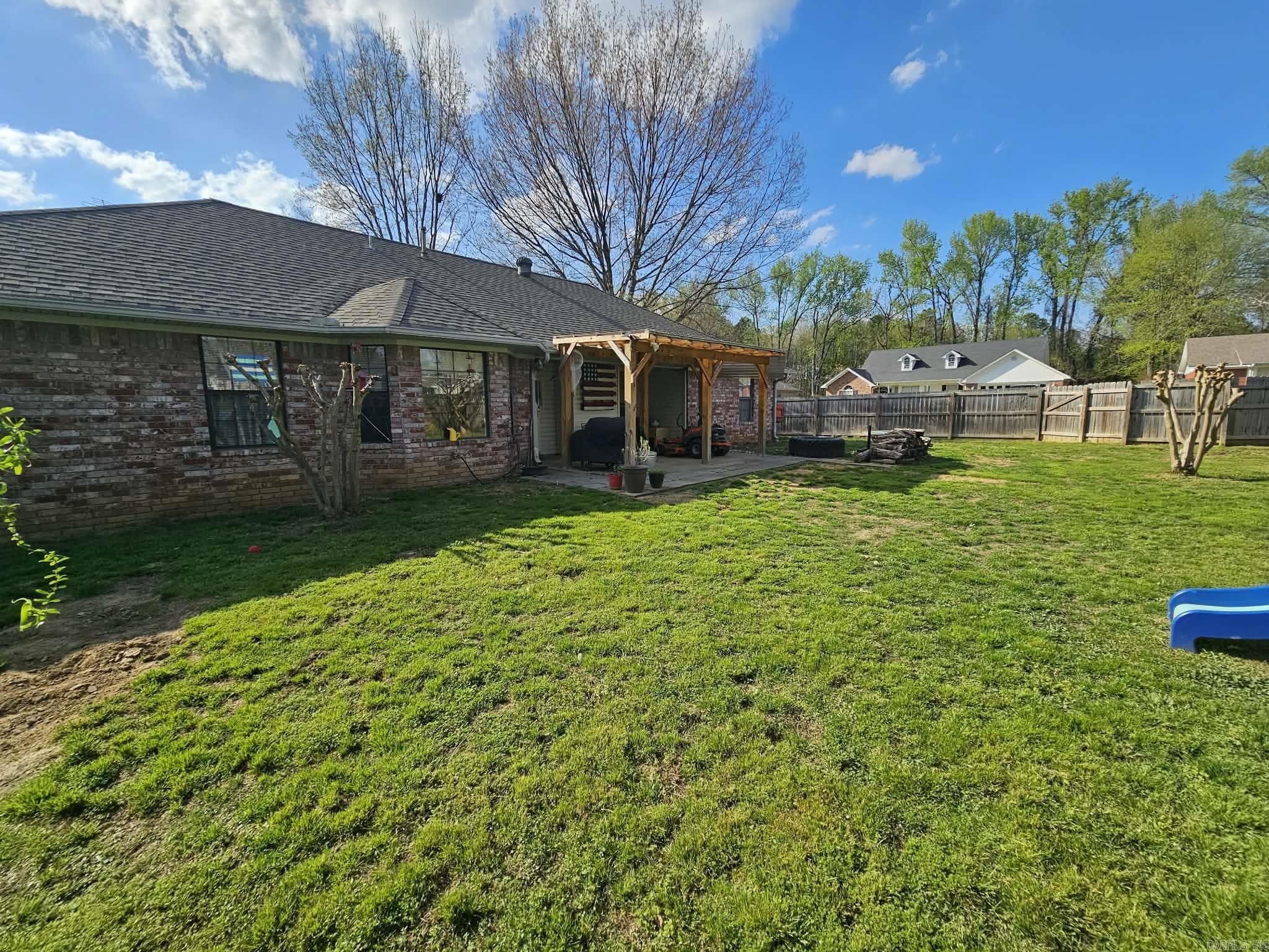 HEIGHTS - Residential