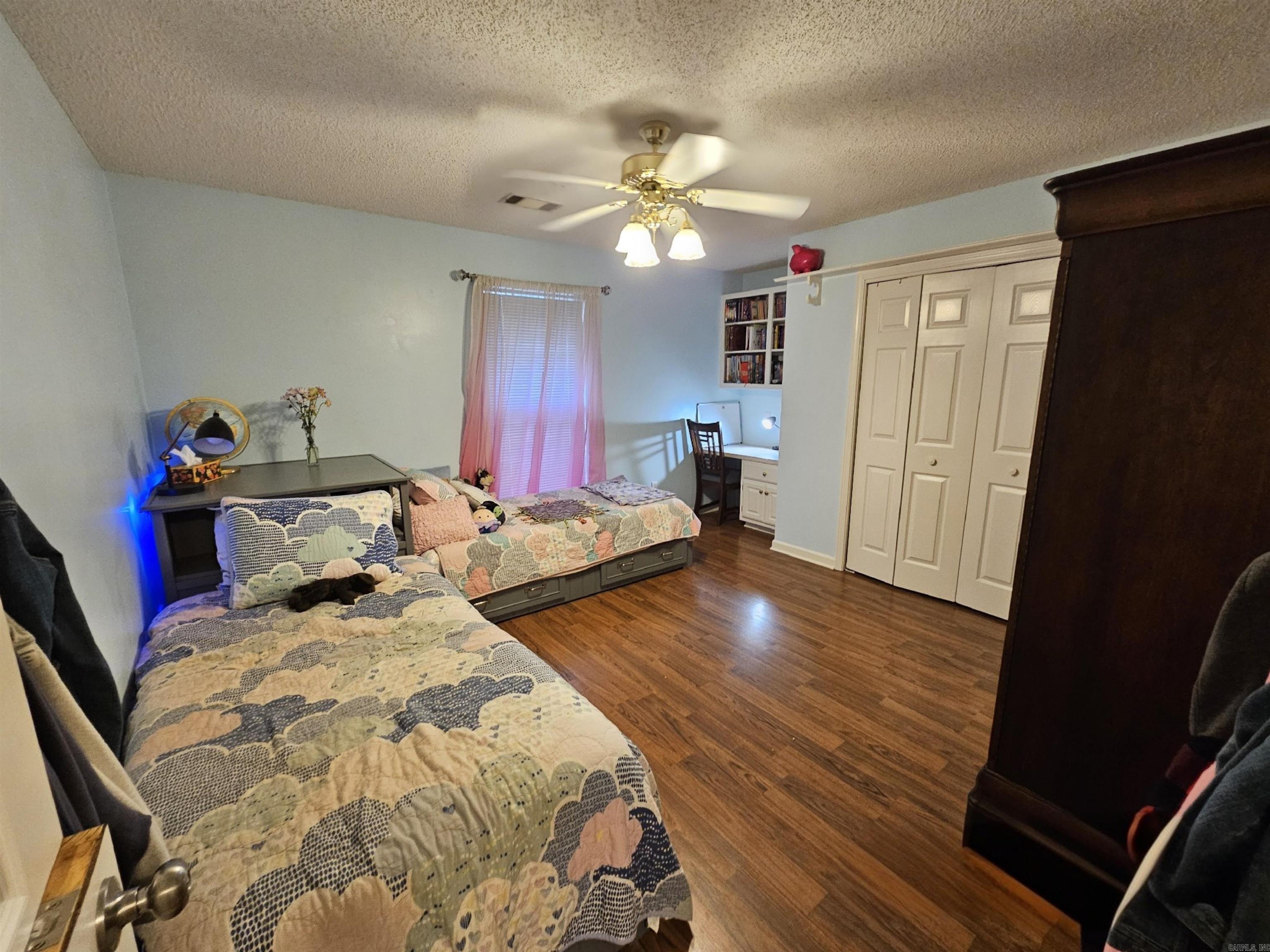 HEIGHTS - Residential