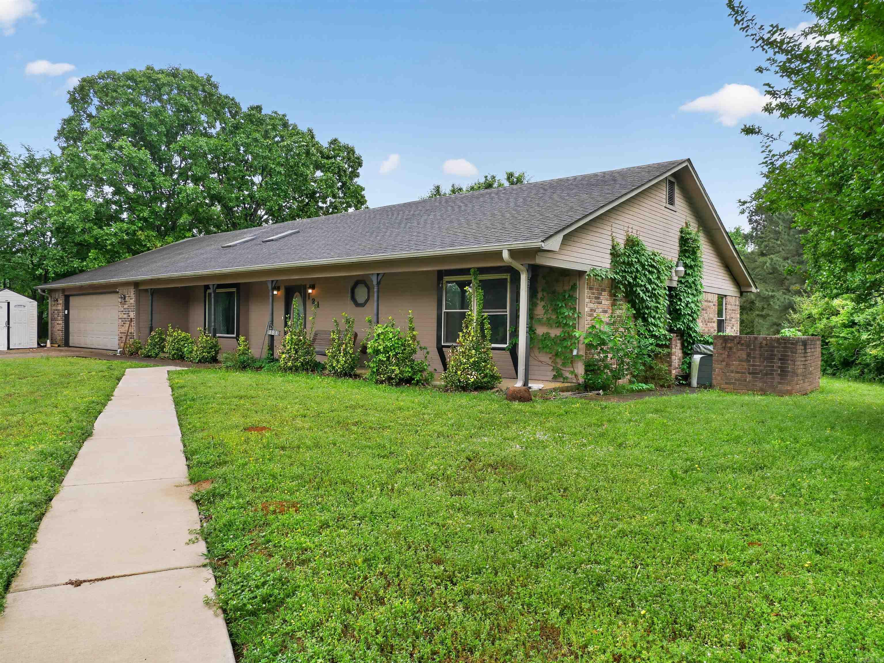 OAK RIDGE SUBDIVISION - Residential