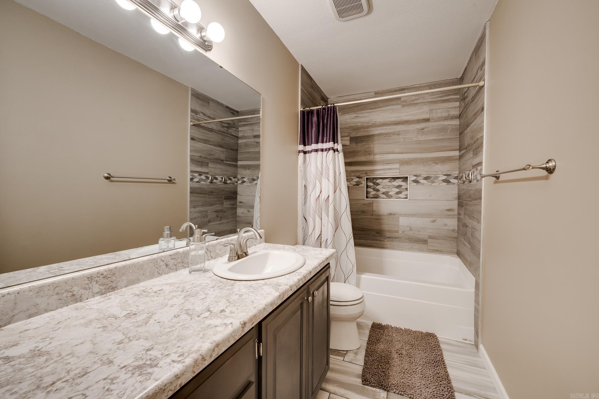BAINBRIDGE - Residential