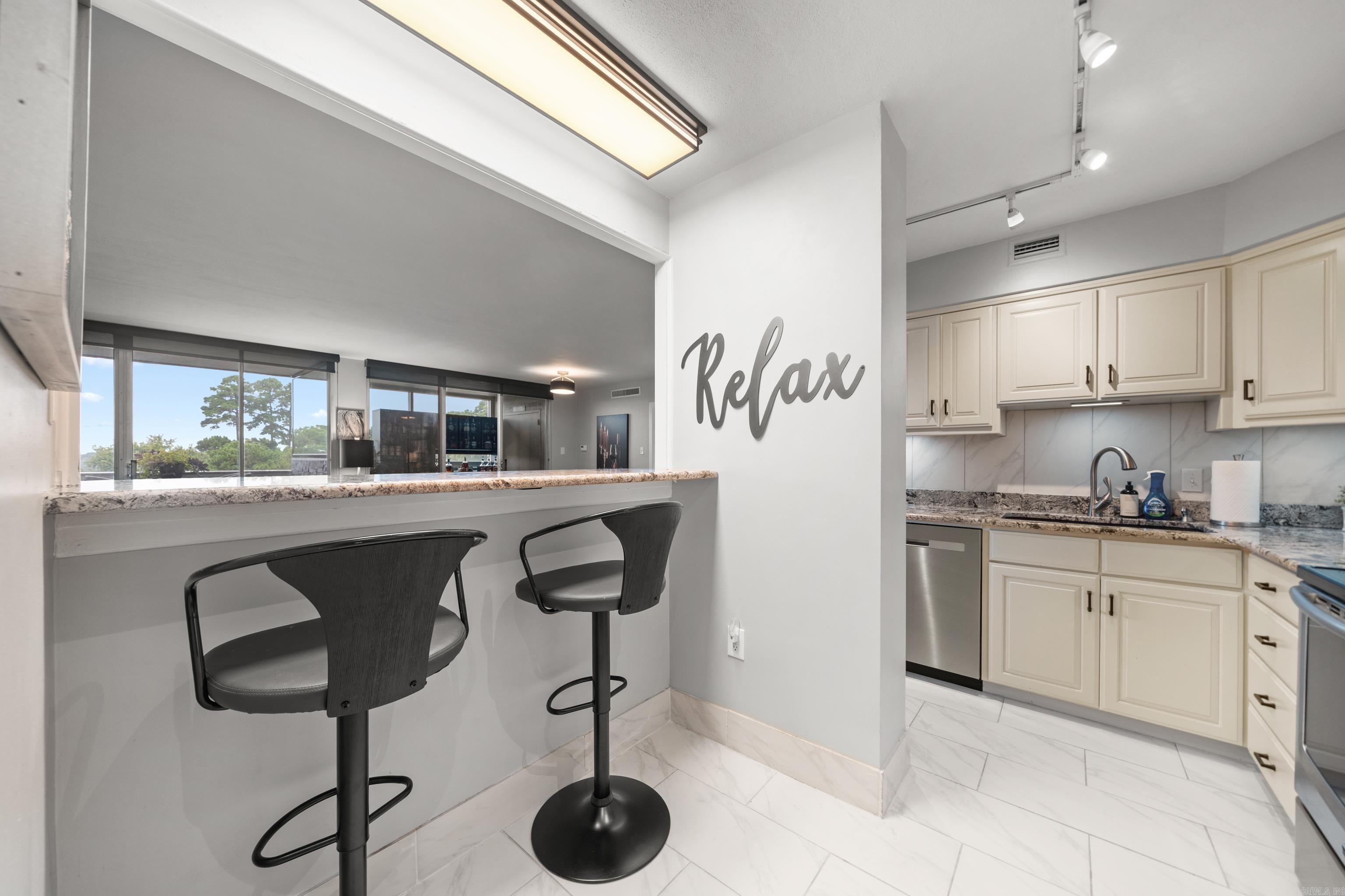 BEACON MANOR HPR - Residential