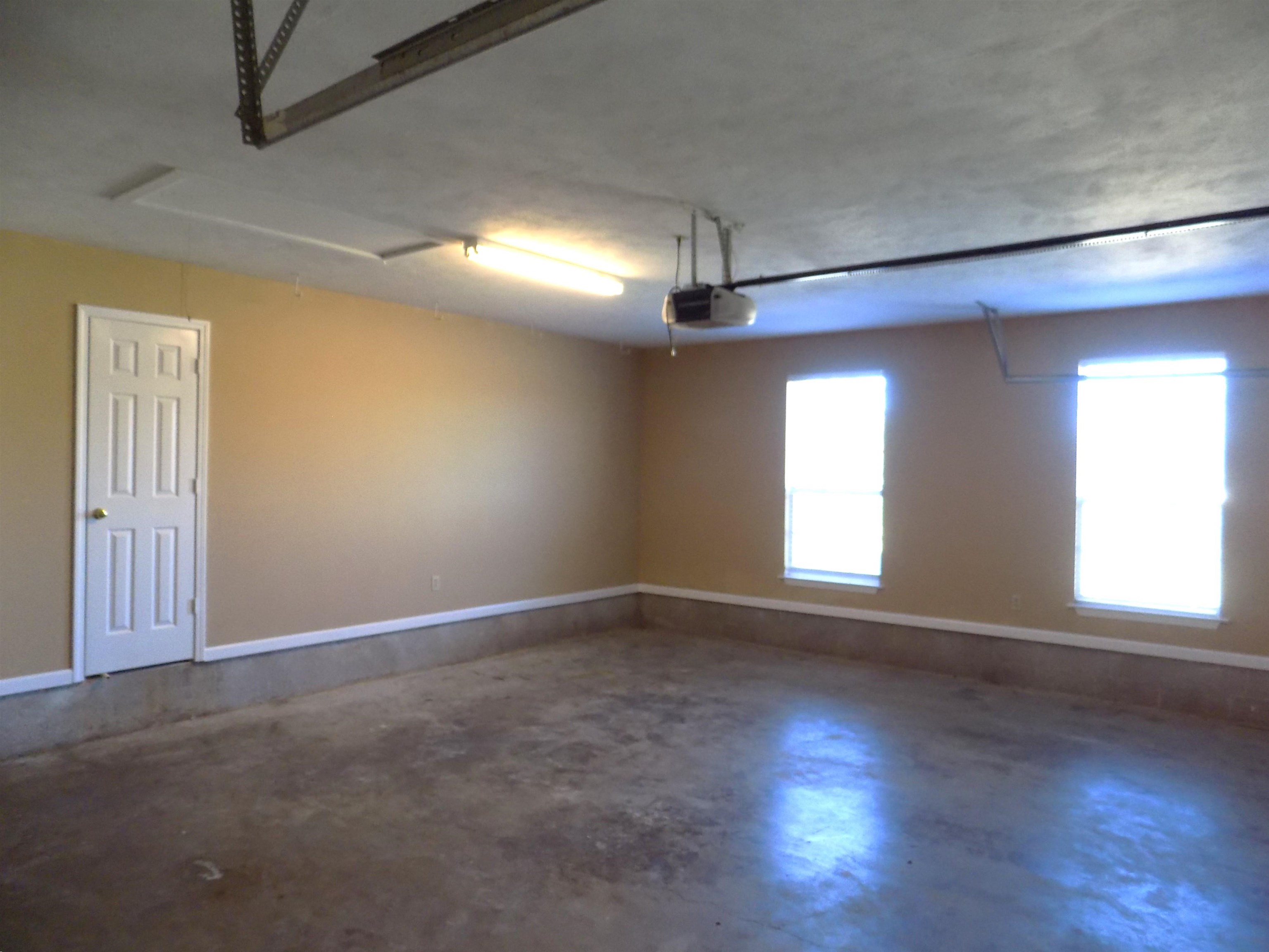 HUNTER HEIGHTS - Residential