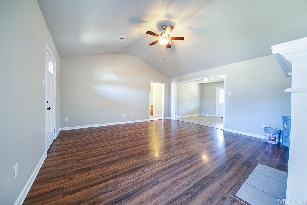 THE MEADOWS - Residential