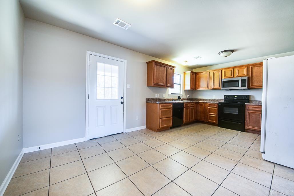 THE MEADOWS - Residential