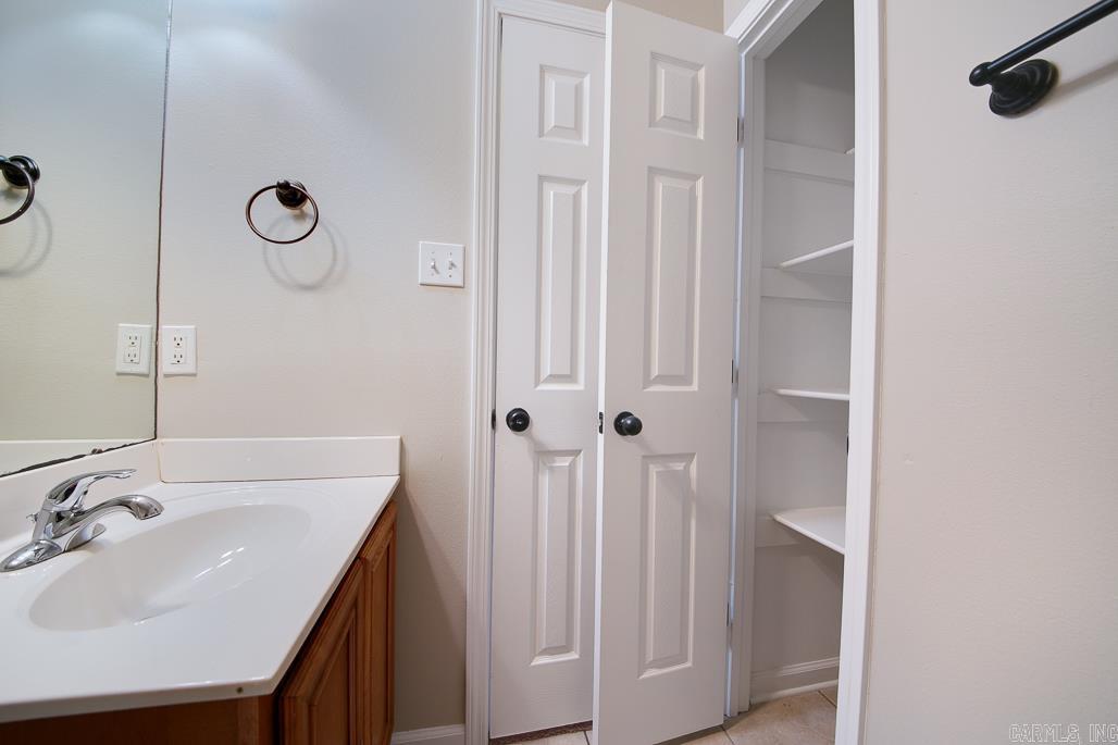 THE MEADOWS - Residential