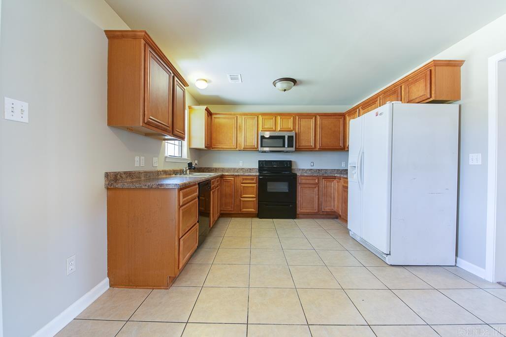 THE MEADOWS - Residential