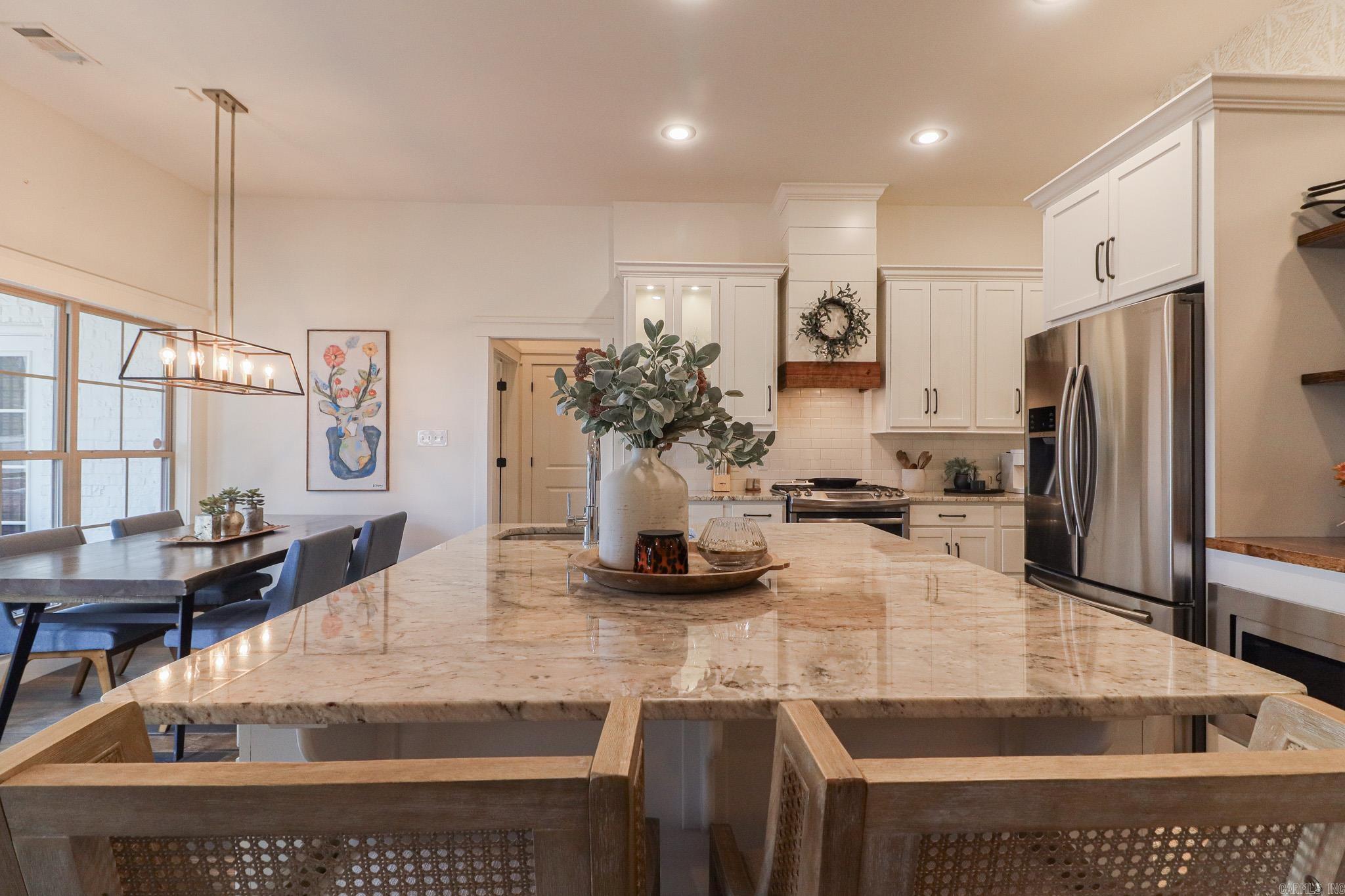 BARRINGTON PARK - Residential