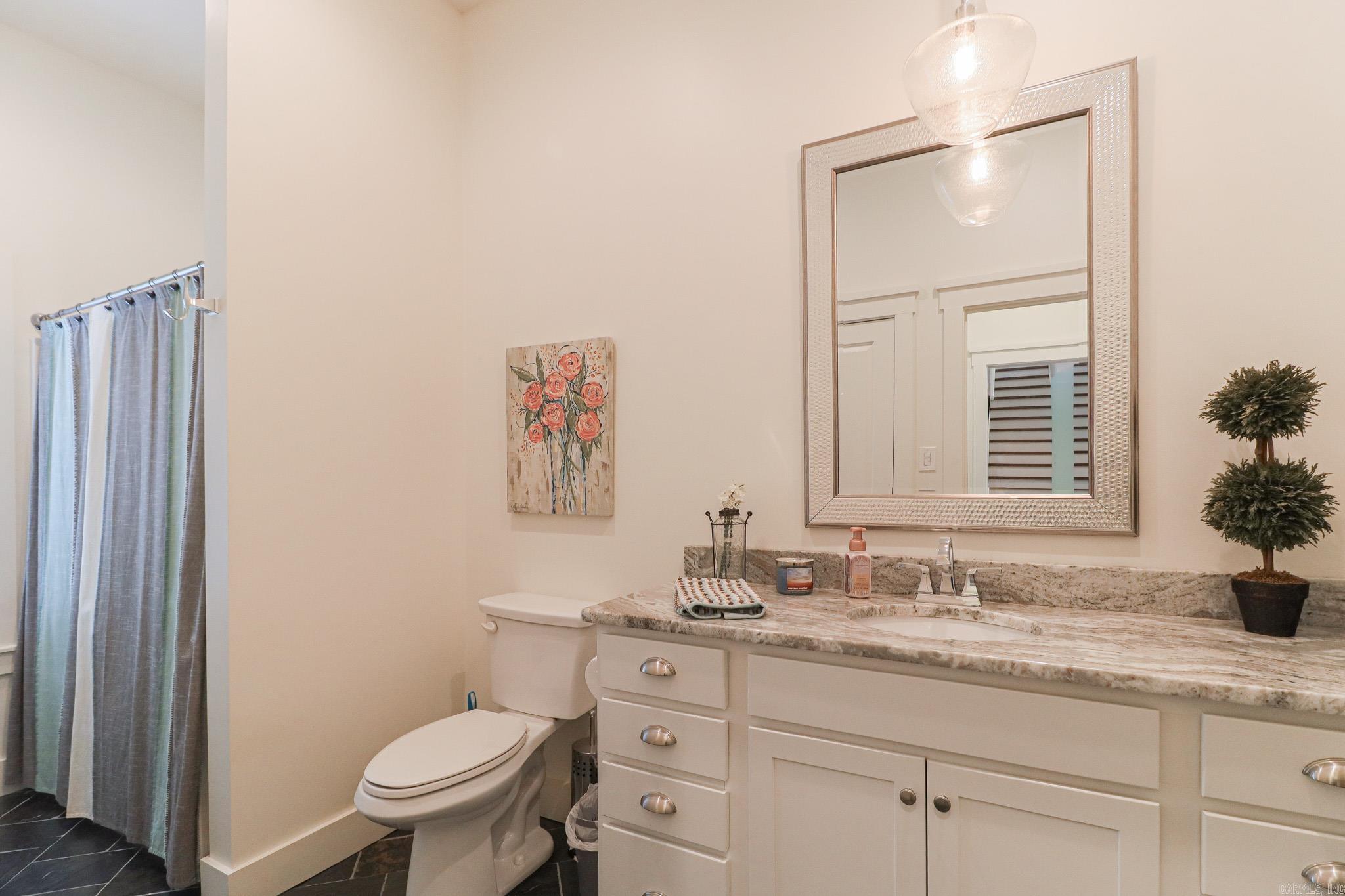 BARRINGTON PARK - Residential