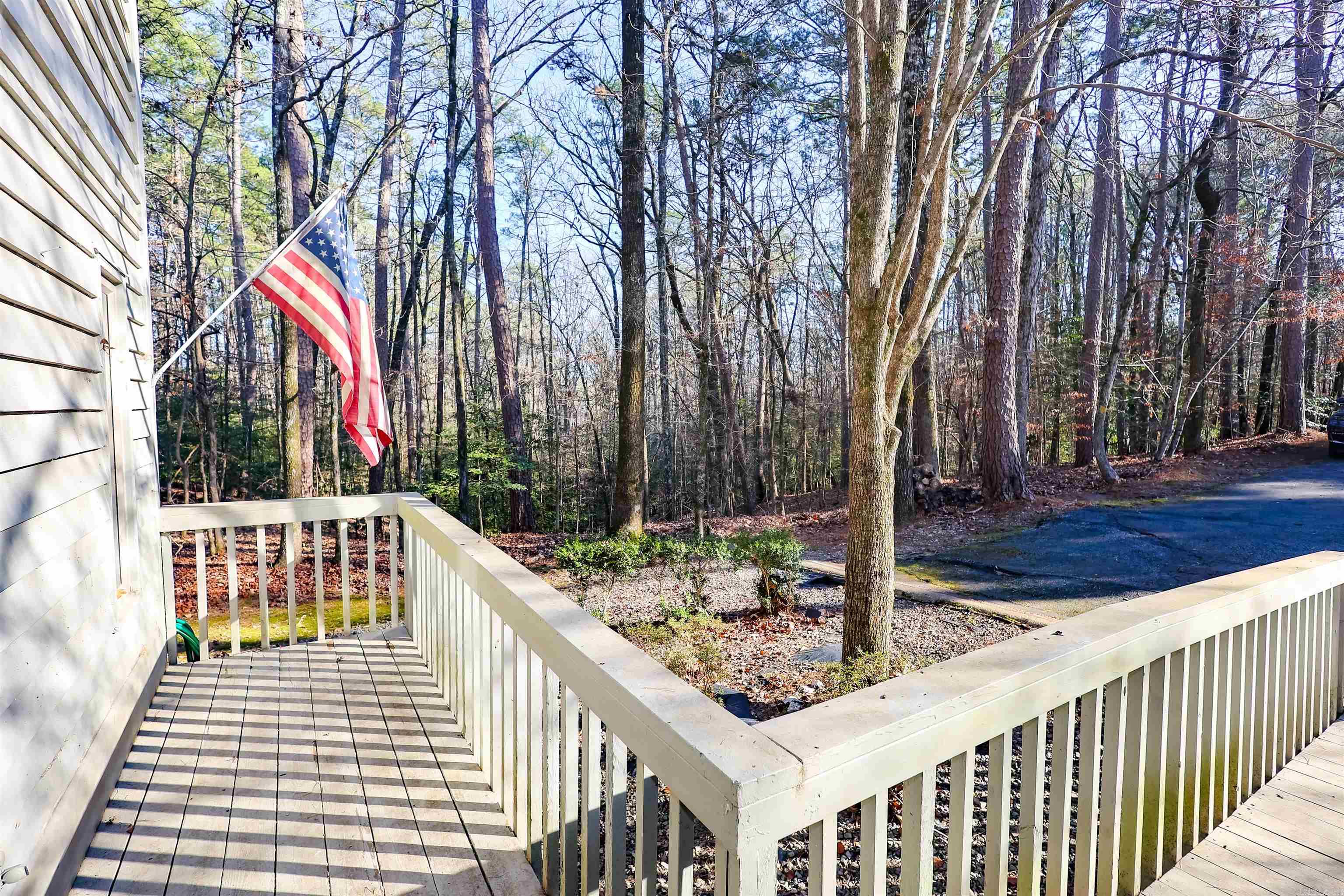 SILVER POINT CONDOS - Residential