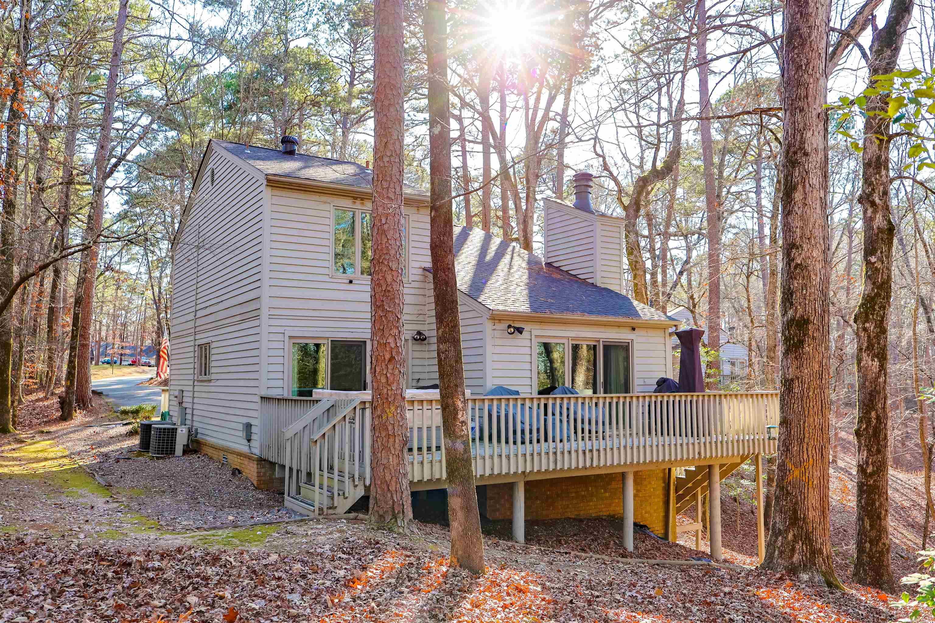 SILVER POINT CONDOS - Residential