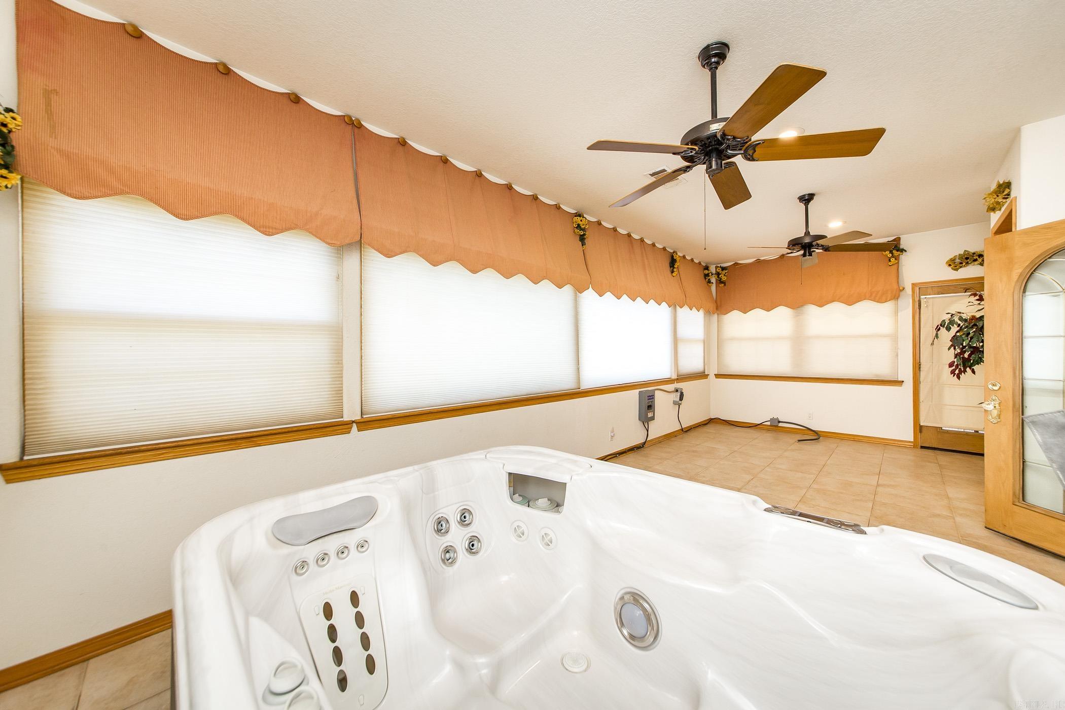 Fox Pass Estates - Residential