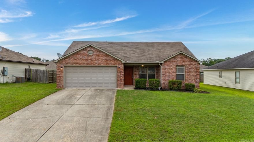 Looking for the perfect starter home or investment property? We found it!! Nestled in a quiet subdivision, this home is sure to be the perfect fit! 3 bed, 2 bath, split and open floor plan featuring like new carpet, granite countertops in the kitchen, 2 car garage and more! This home is just minutes from 67/167 allowing quick access to Searcy, LRAFB, and Little Rock for easy commuting! This won't last long! Call your favorite agent for your private showing today!!