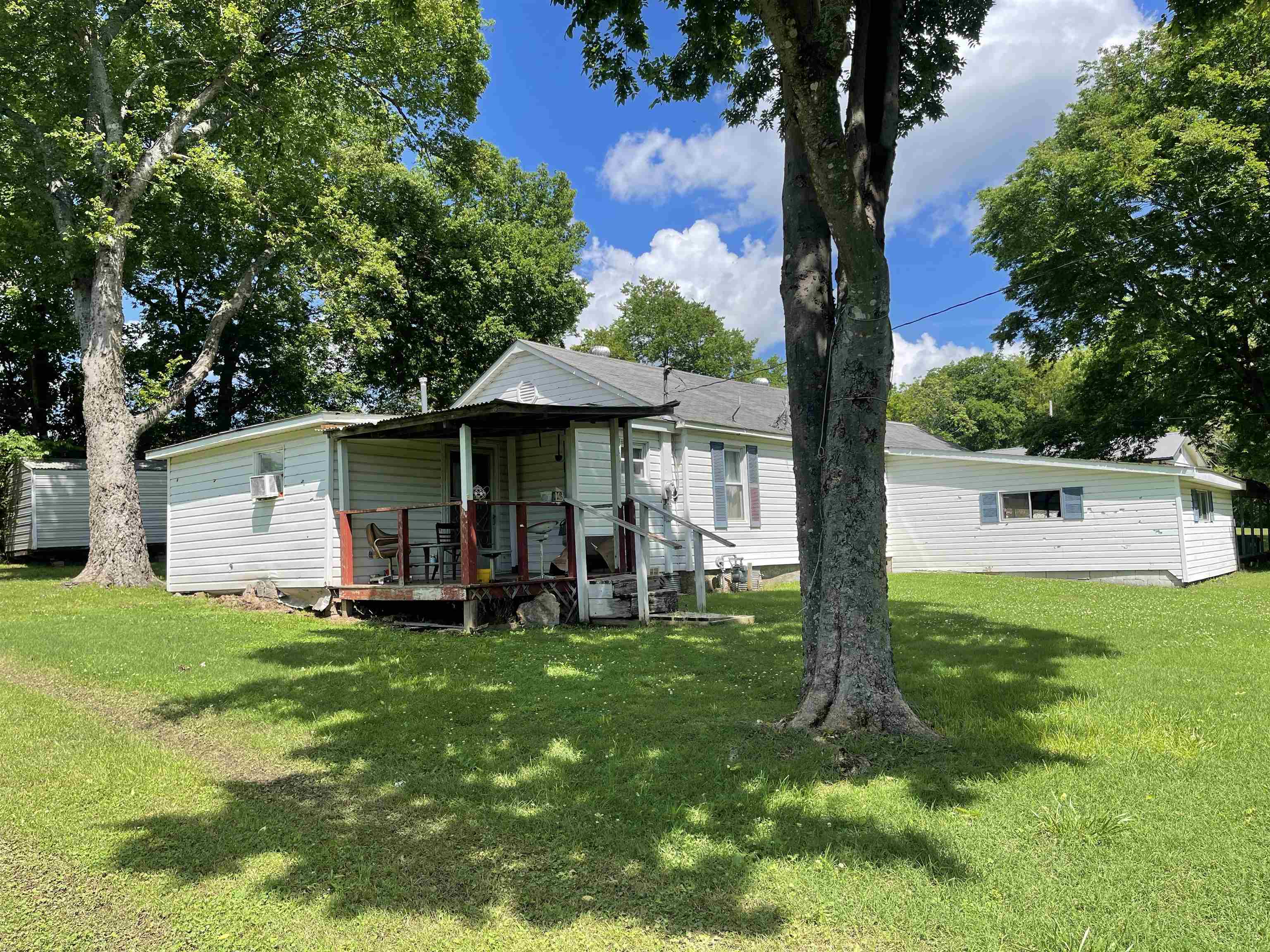 SLOAN-HENDRIX - Residential