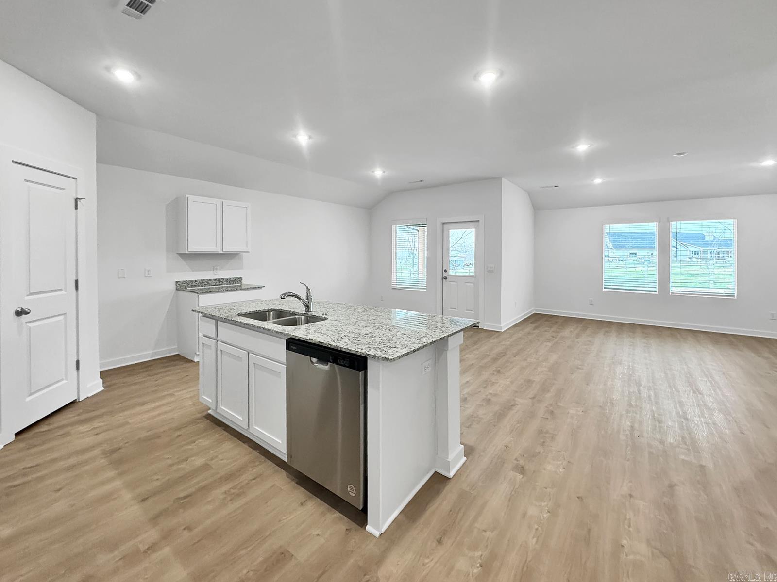 KENSINGTON PLACE - Residential