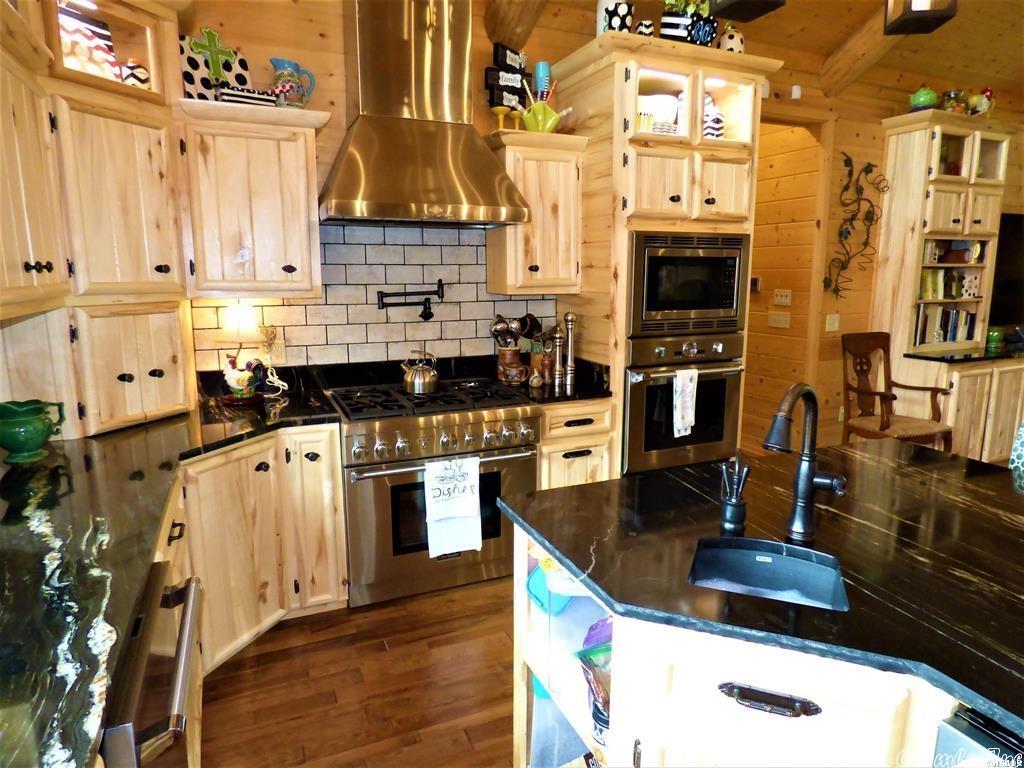 OAKWOOD SUBDIVISION - Residential
