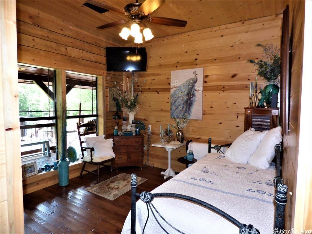 OAKWOOD SUBDIVISION - Residential