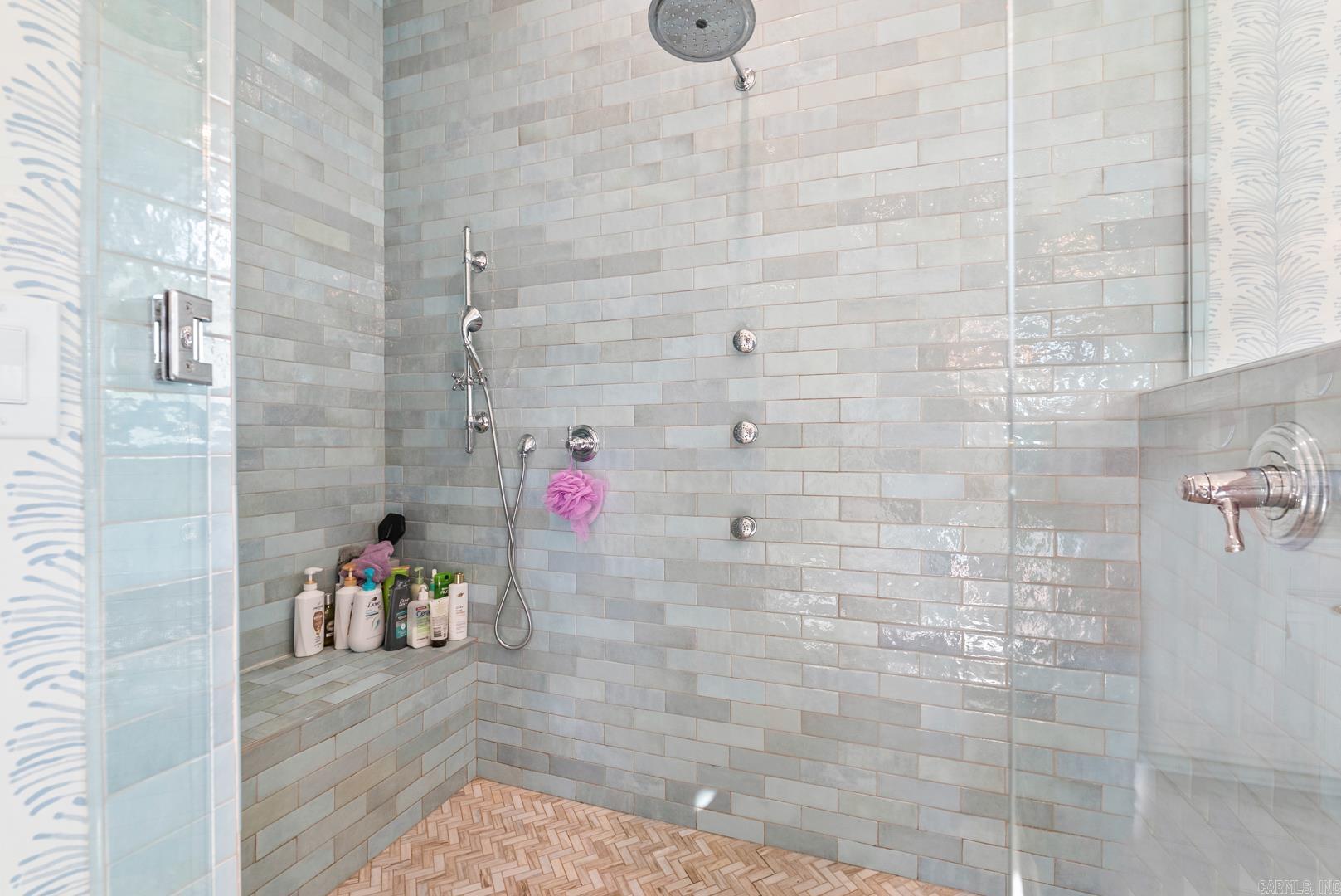 CHENAL VALLEY BELLE VALLEE THE C - Residential