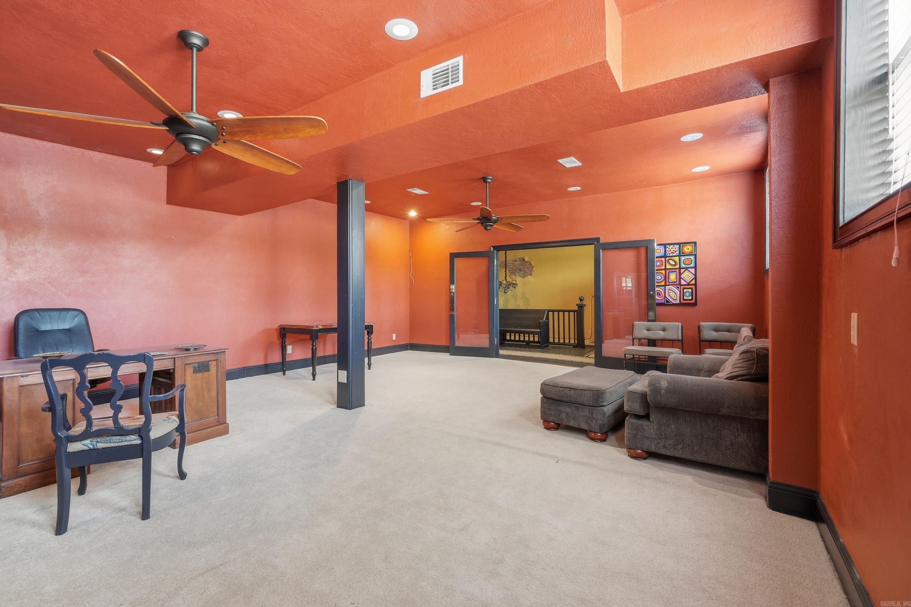 HS Original - Commercial Sale