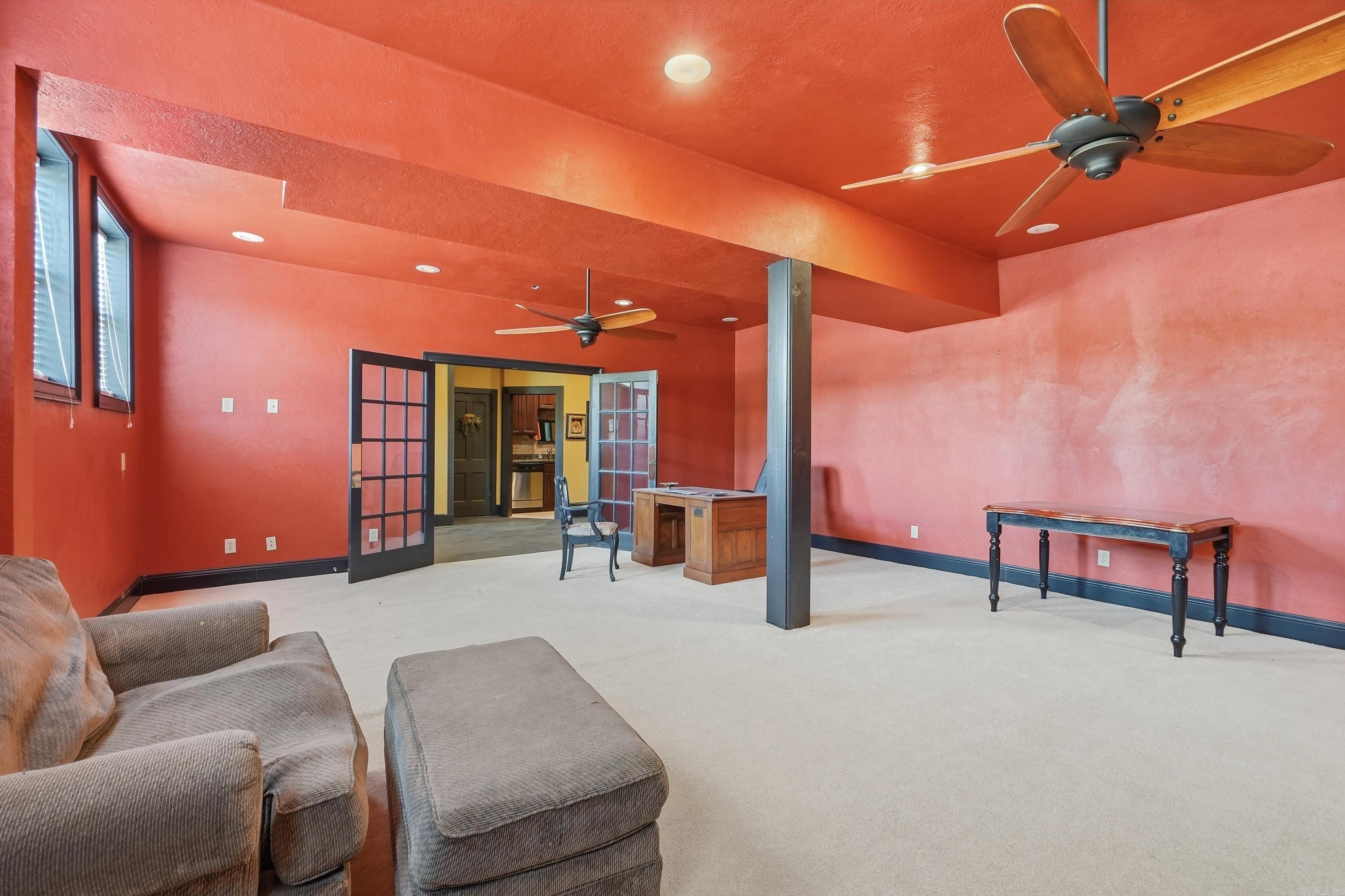 HS Original - Commercial Sale